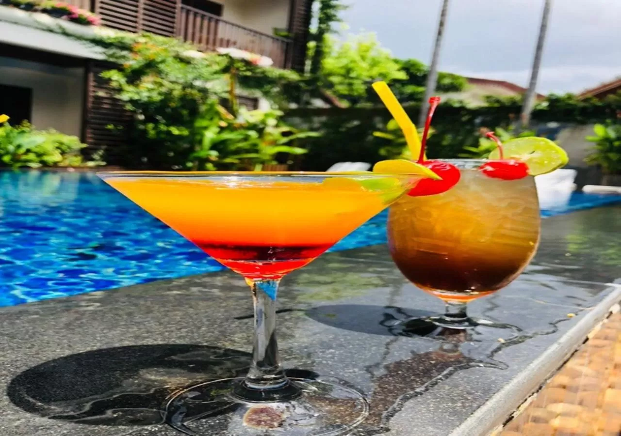 Alcoholic drinks in BB Mantra Boutique Hotel