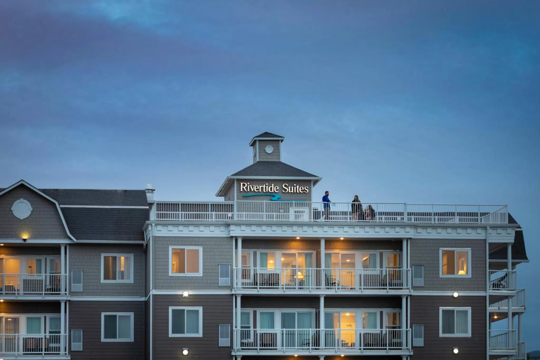 Property building in Rivertide Suites