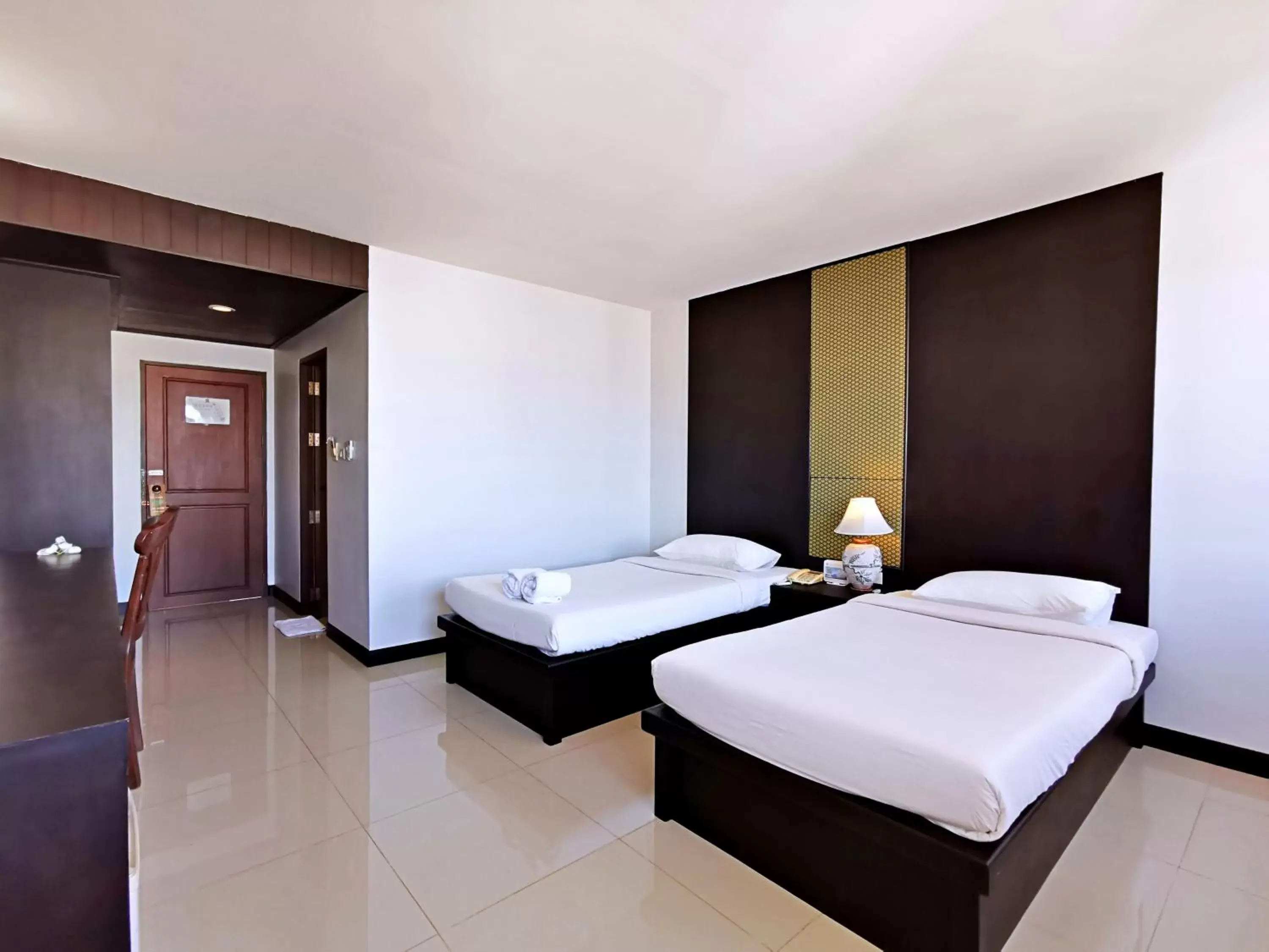 Photo of the whole room, Bed in Nana Buri Hotel Photo of the whole room, Bed in Nana Buri Hotel