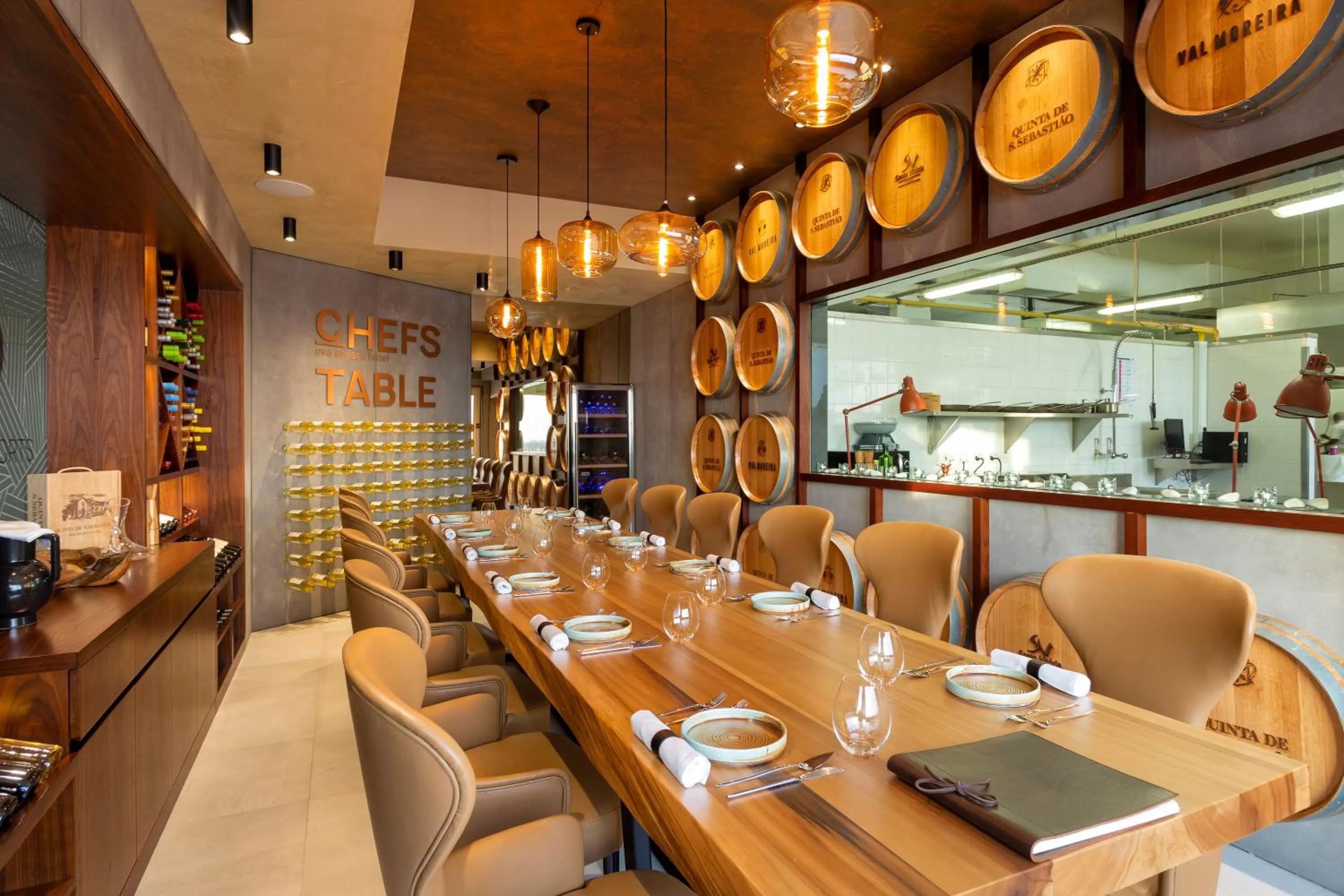 Food and drinks in AP Eva Senses