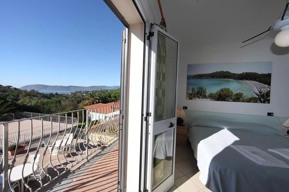 Sea view, Bed in Hotel Villa Wanda