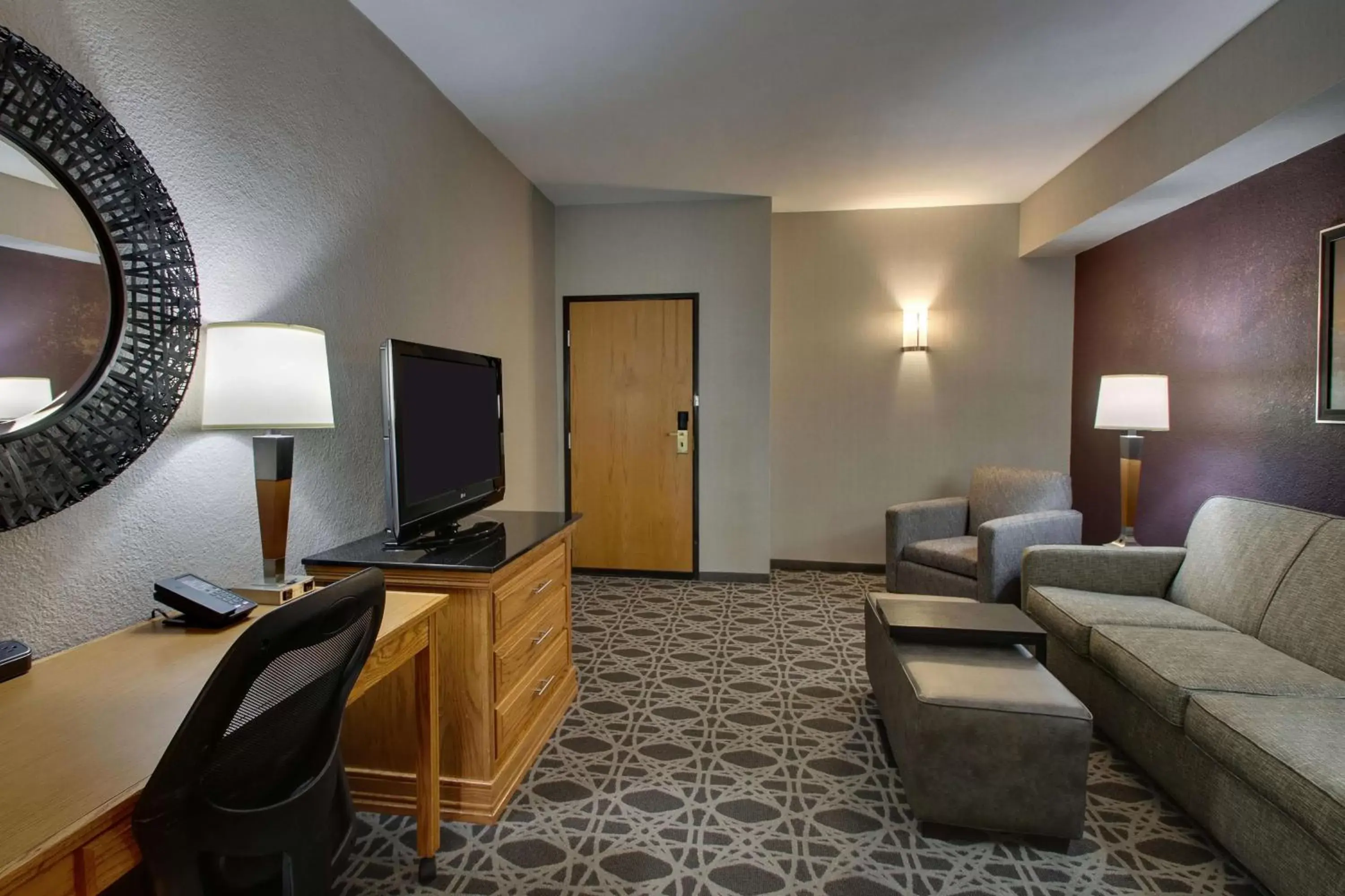 Photo of the whole room in Drury Inn & Suites Albuquerque North