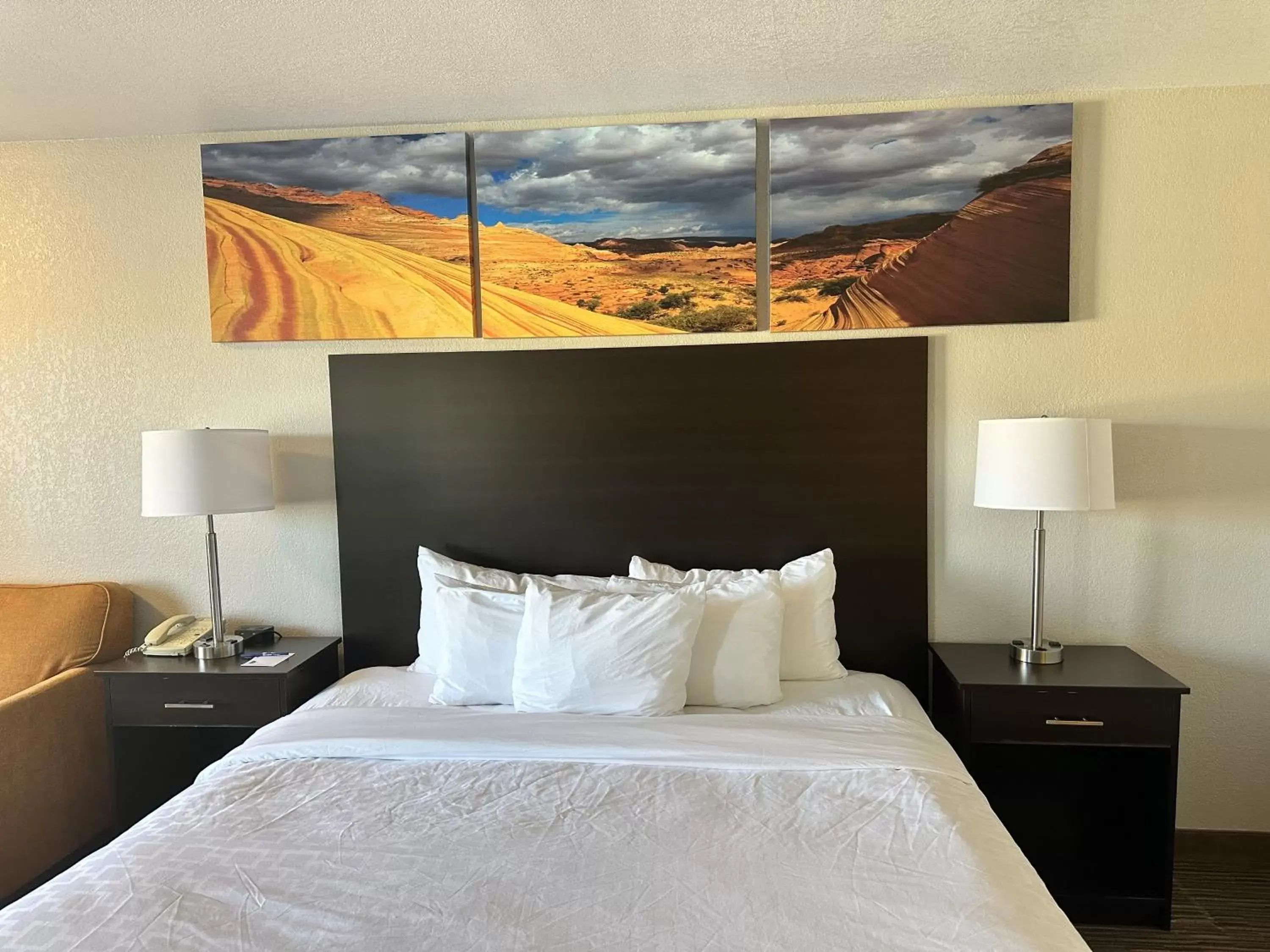 Bedroom, Bed in Quality Inn Winslow I-40 Bedroom, Bed in Quality Inn Winslow I-40