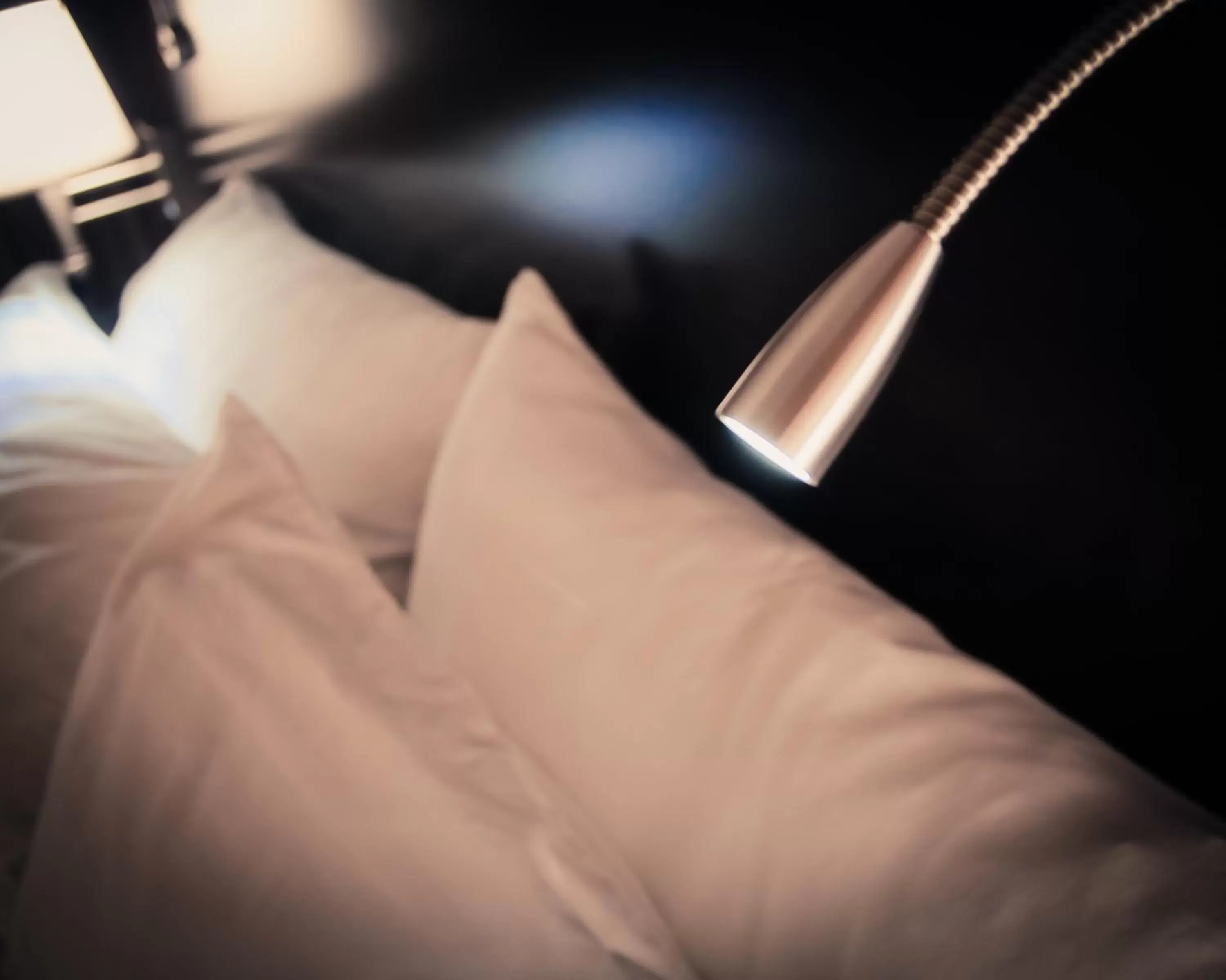 Bed in Holiday Inn & Suites Downtown La Crosse, an IHG Hotel