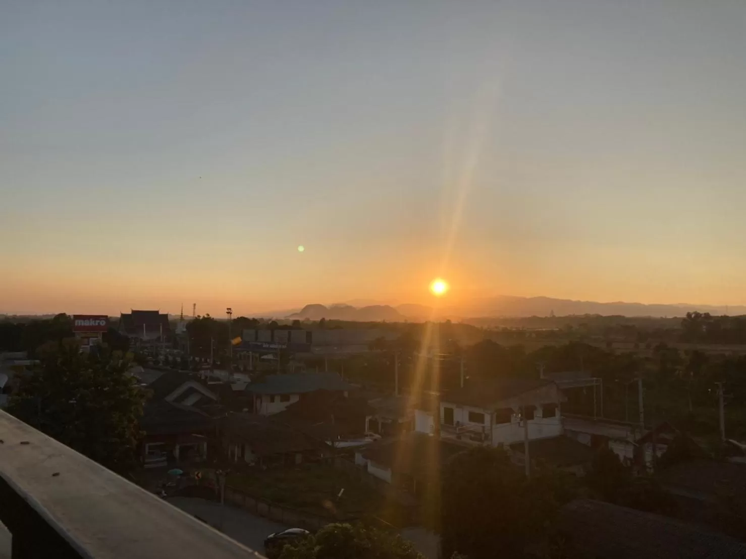 Winter in วัน บัดเจท เชียงราย สนามบิน One Budget Hotel Chiangrai Airport