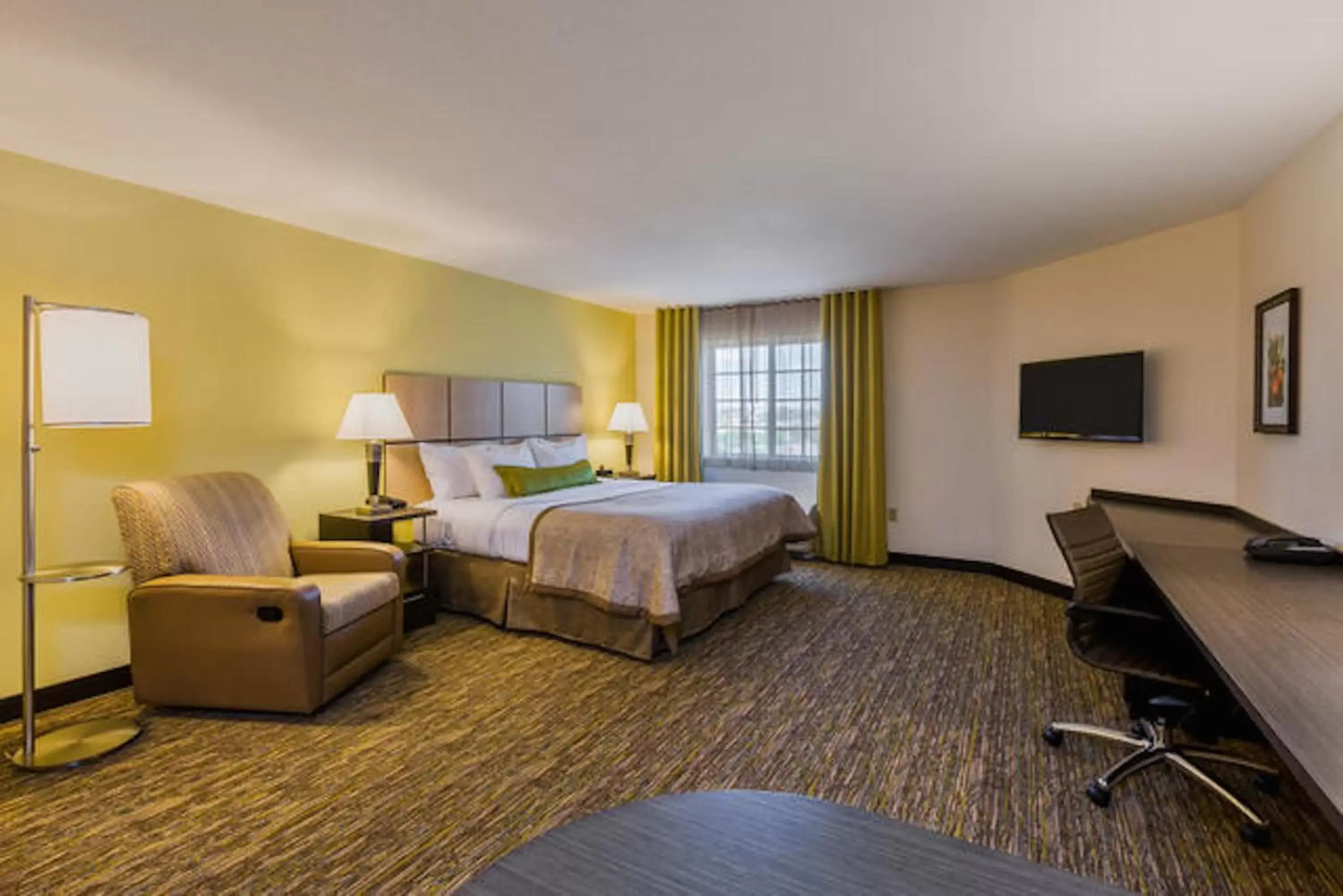 Photo of the whole room in Candlewood Suites Tucson, an IHG Hotel