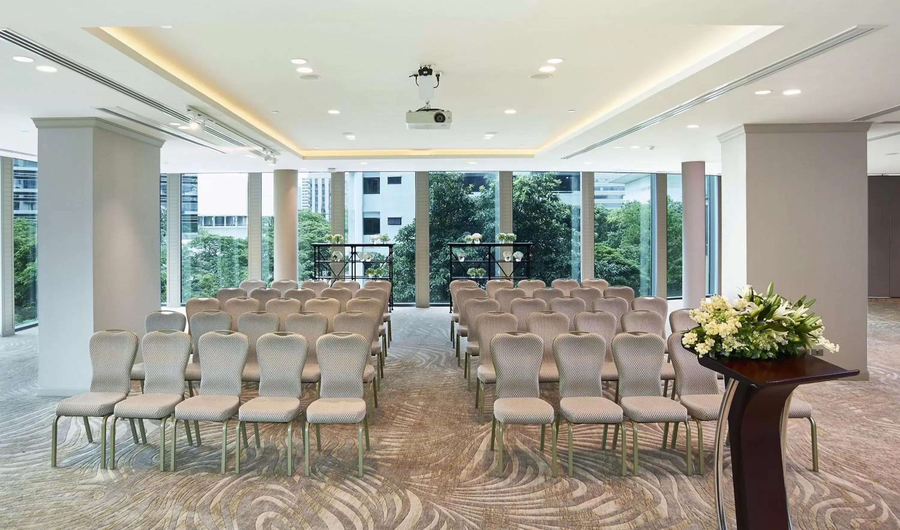 Meeting/conference room, Banquet Facilities in Oriental Residence Bangkok