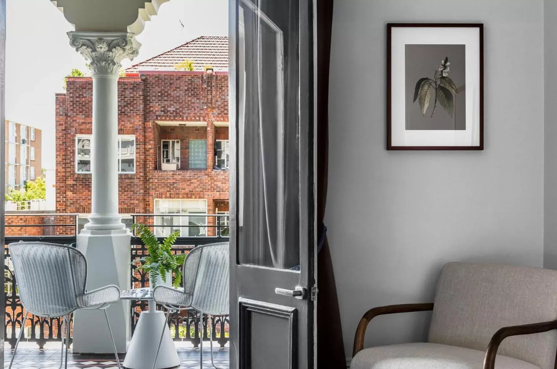 Balcony/Terrace in Hotel Challis Potts Point Balcony/Terrace in Hotel Challis Potts Point