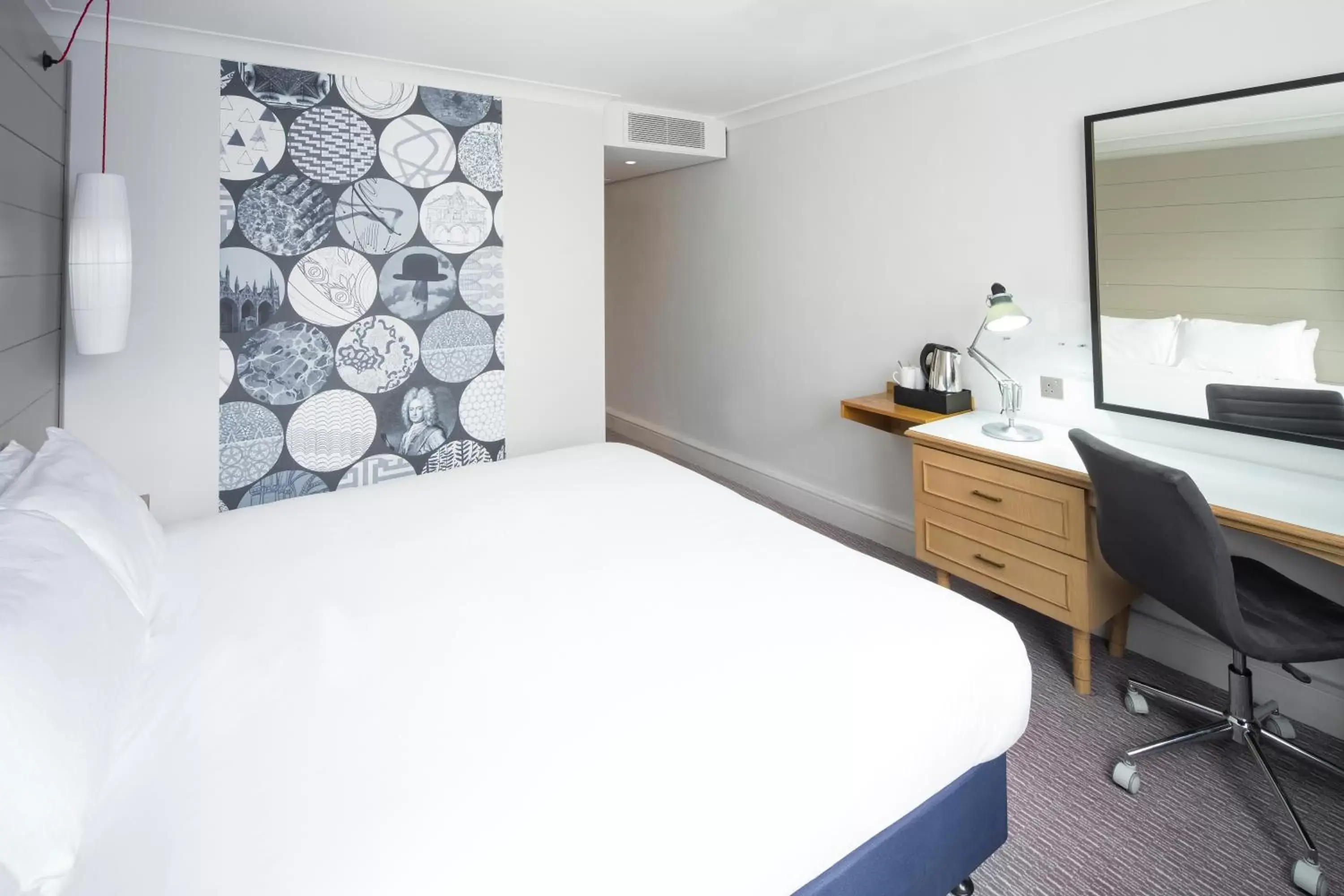 Bed in Holiday Inn Peterborough West by IHG Bed in Holiday Inn Peterborough West by IHG
