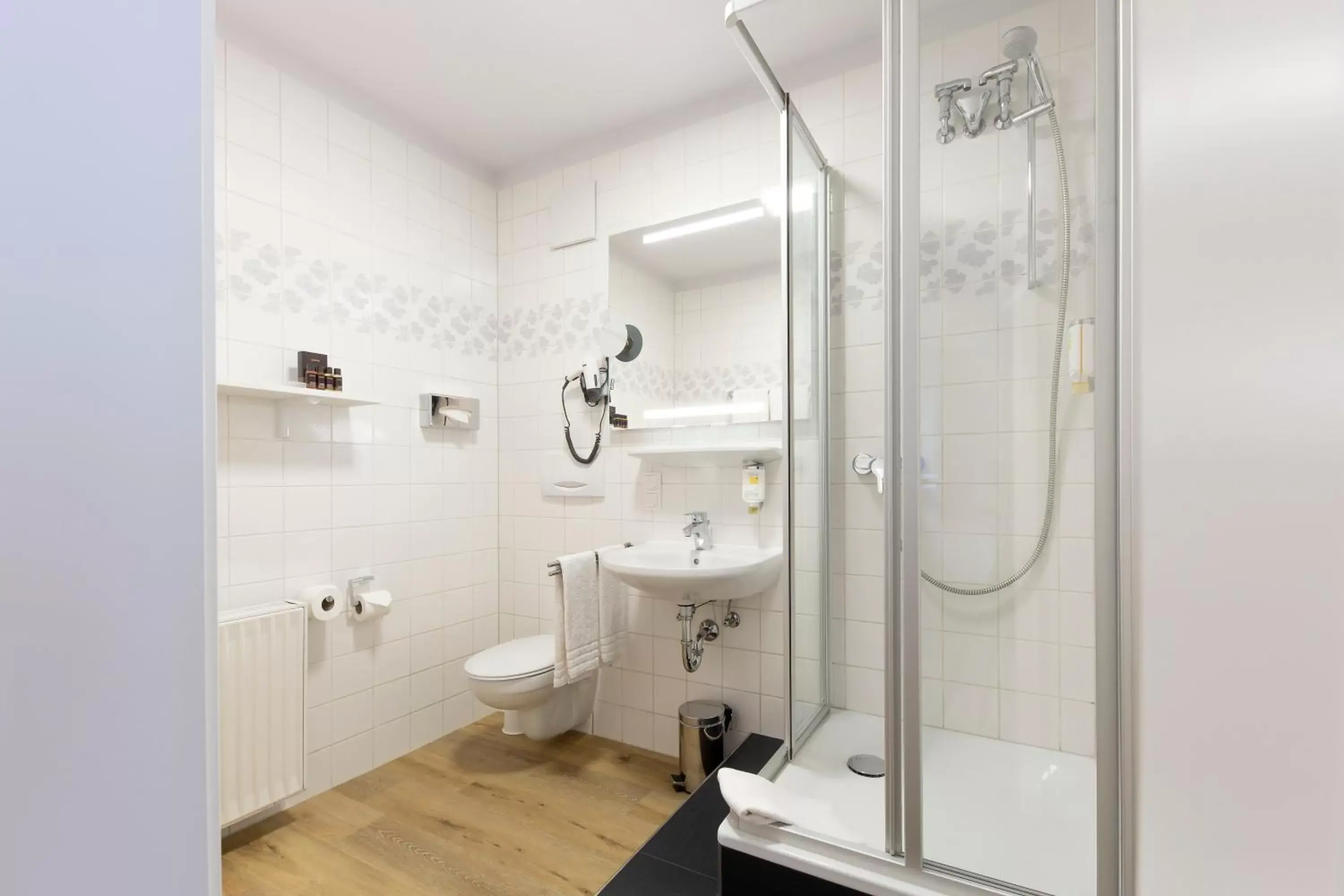 Bathroom in Mercure Mainz City Center
