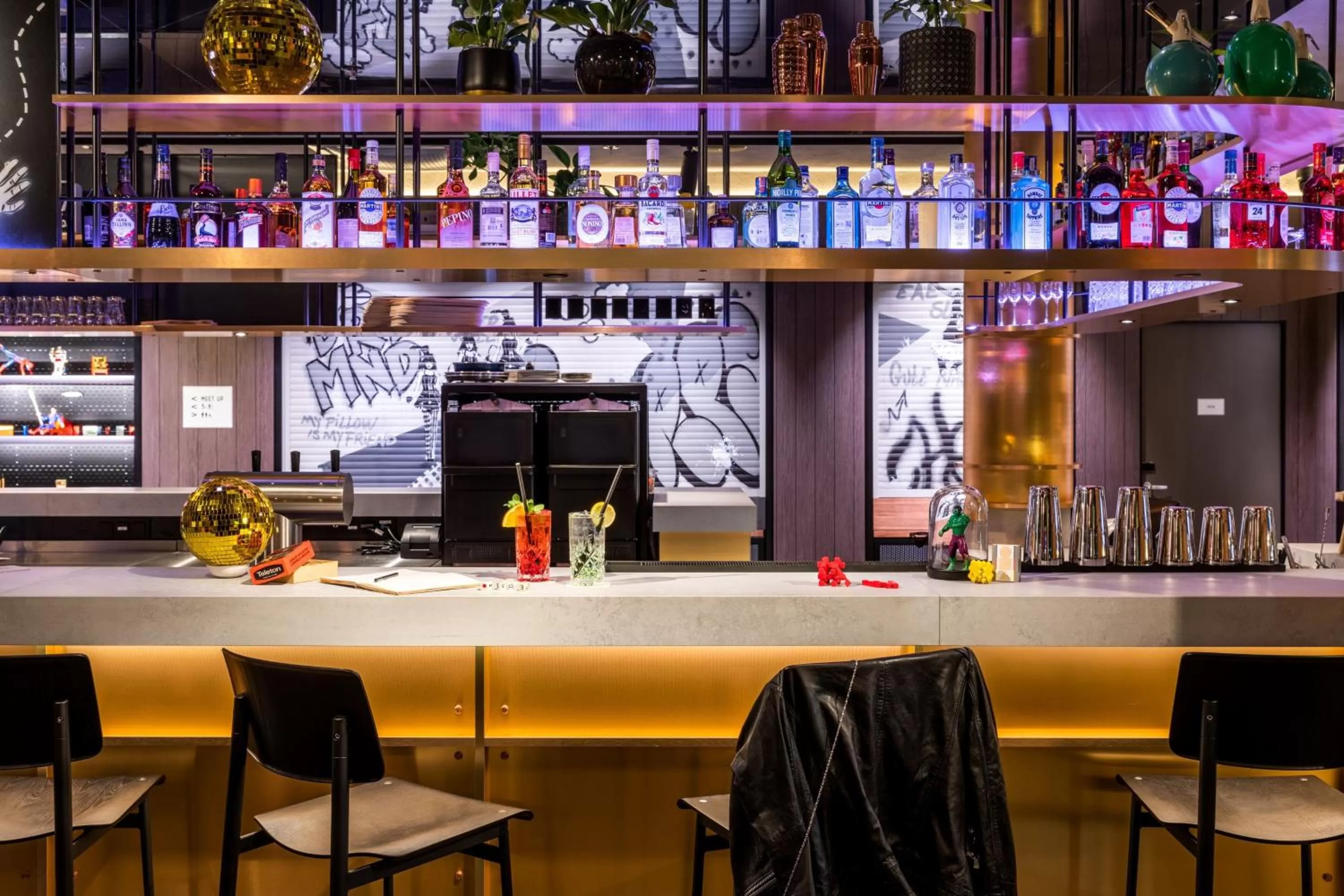 Lounge or bar in Moxy Dortmund City