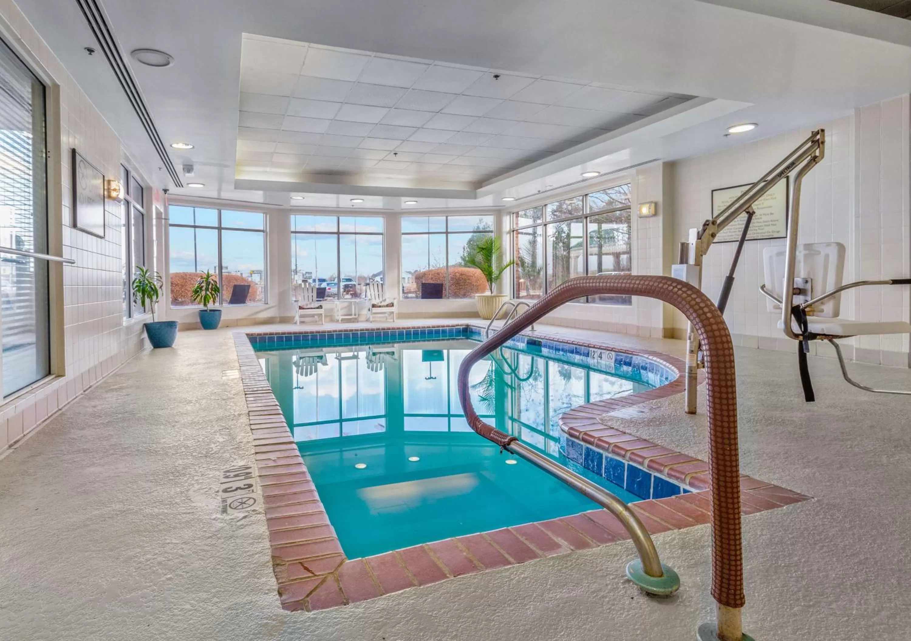 Pool view in Hilton Garden Inn Starkville