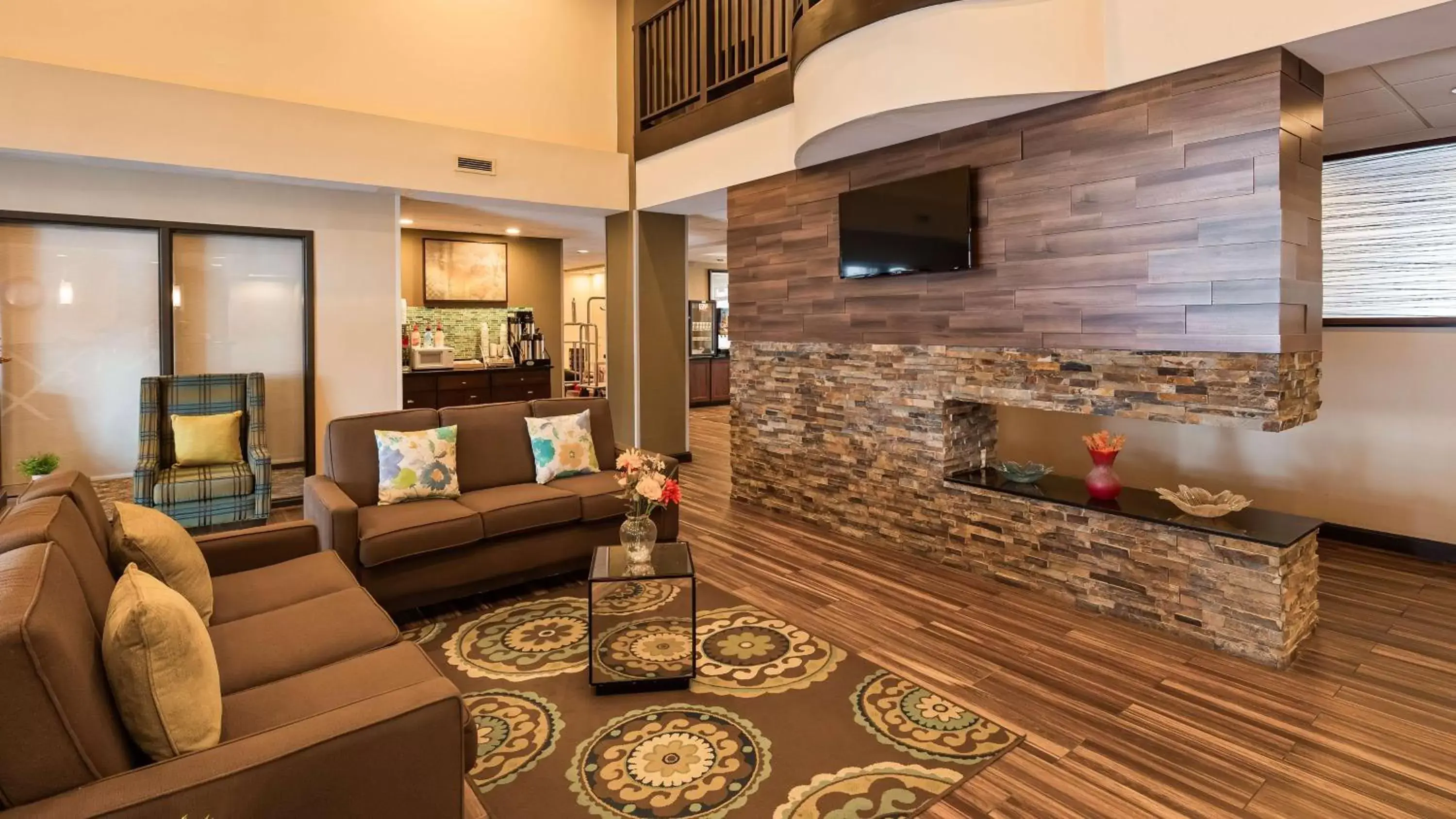 Lobby or reception, Seating Area in Best Western Plus Harrisburg East Inn & Suites