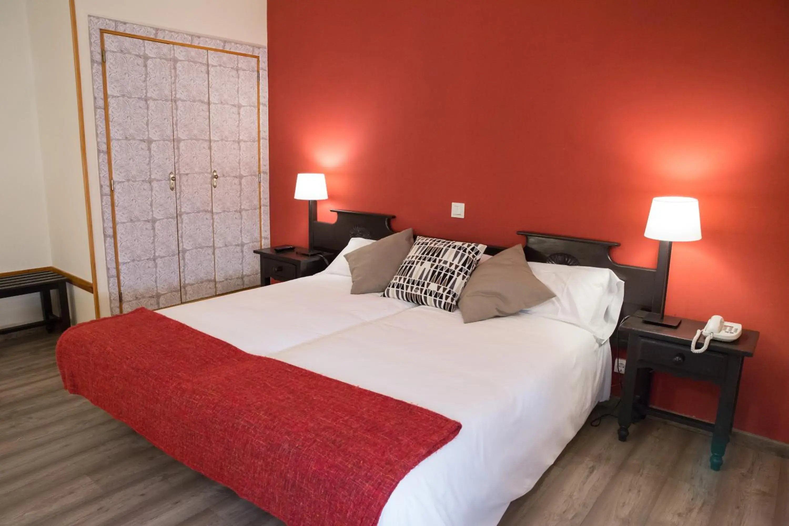 Photo of the whole room, Bed in Hotel Venta Magullo