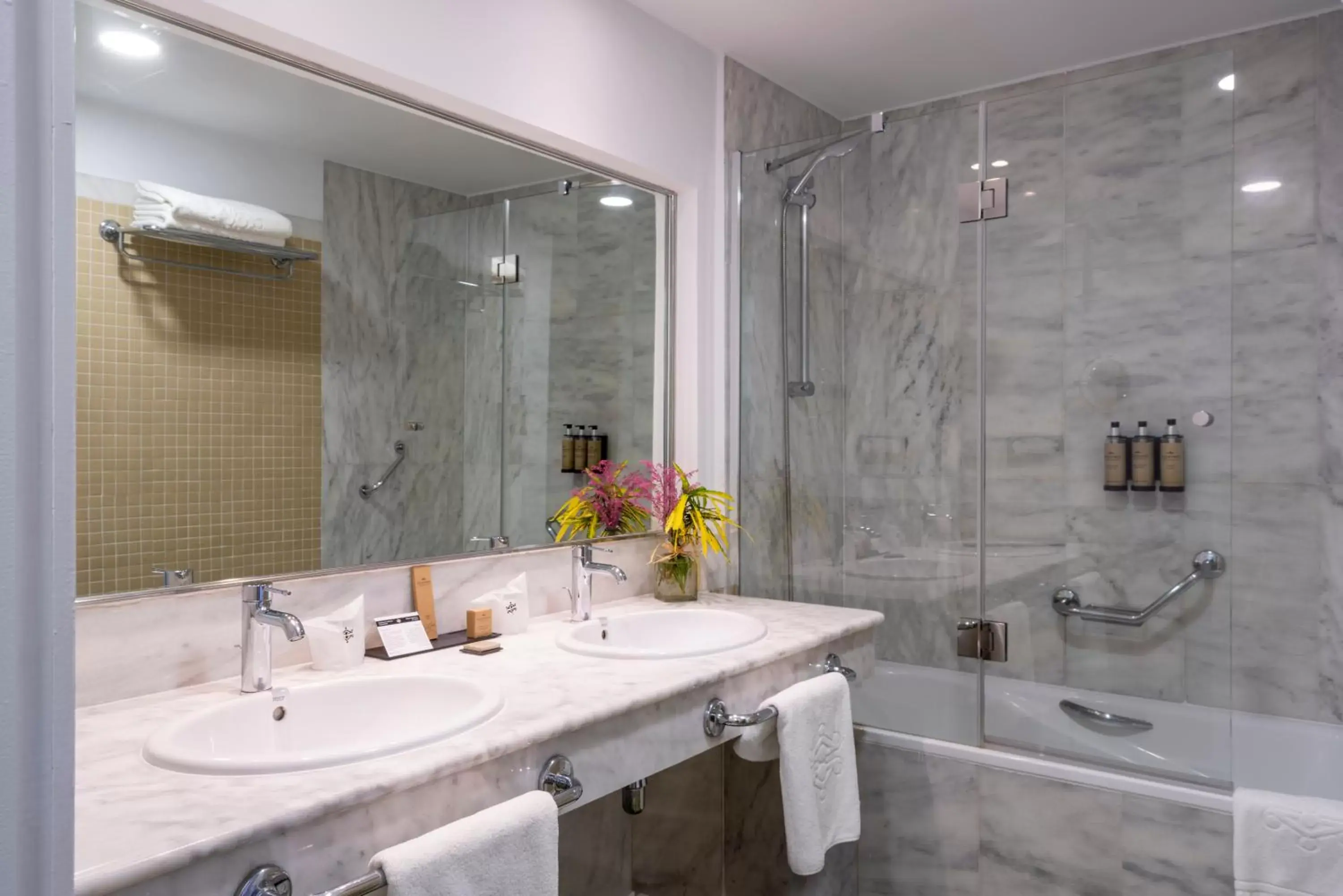 Bathroom in Parador de Nerja