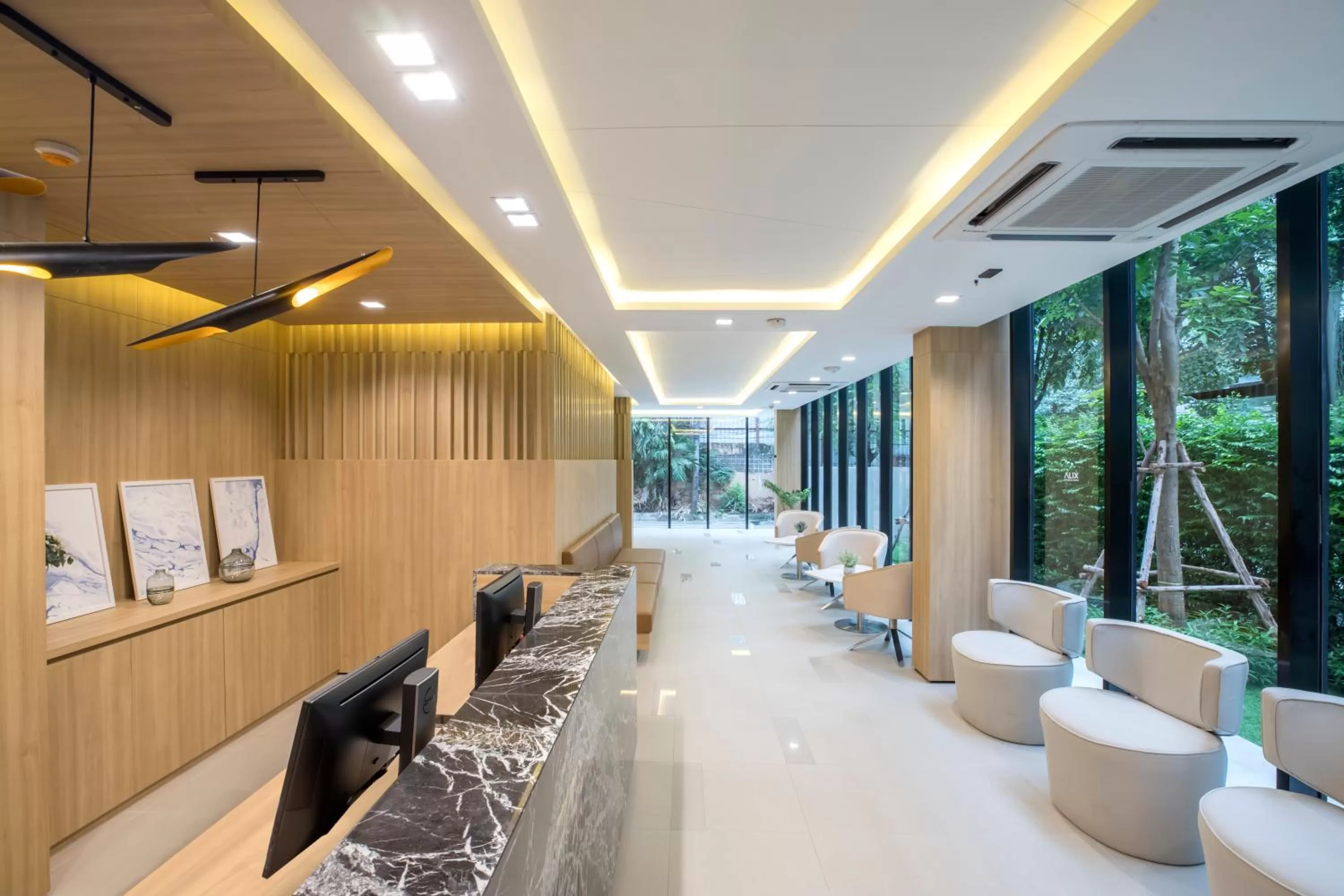 On-site shops in Alix Bangkok Hotel