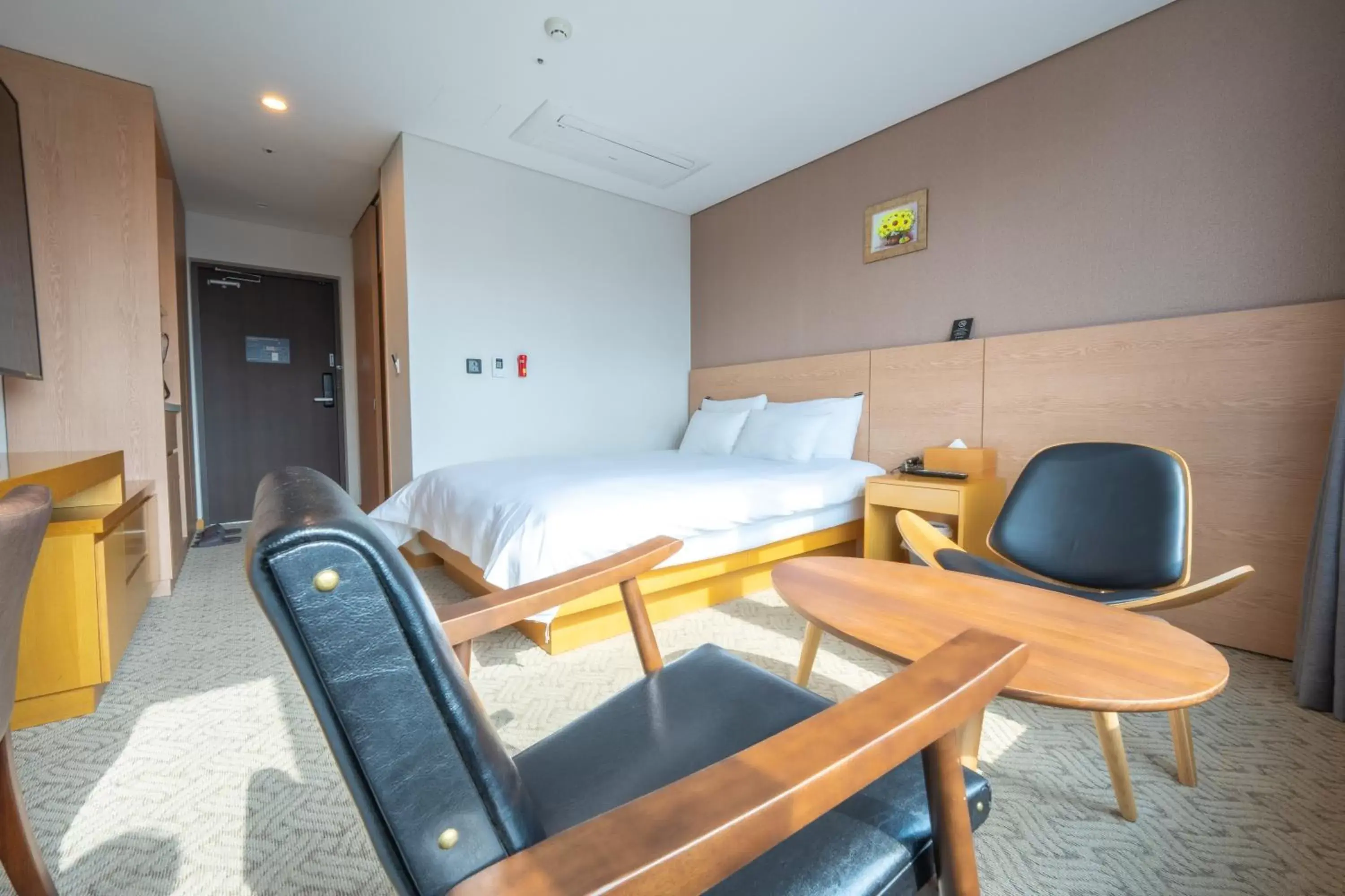 Bedroom, Bed in Jongno Dongdaemun Lumia Hotel