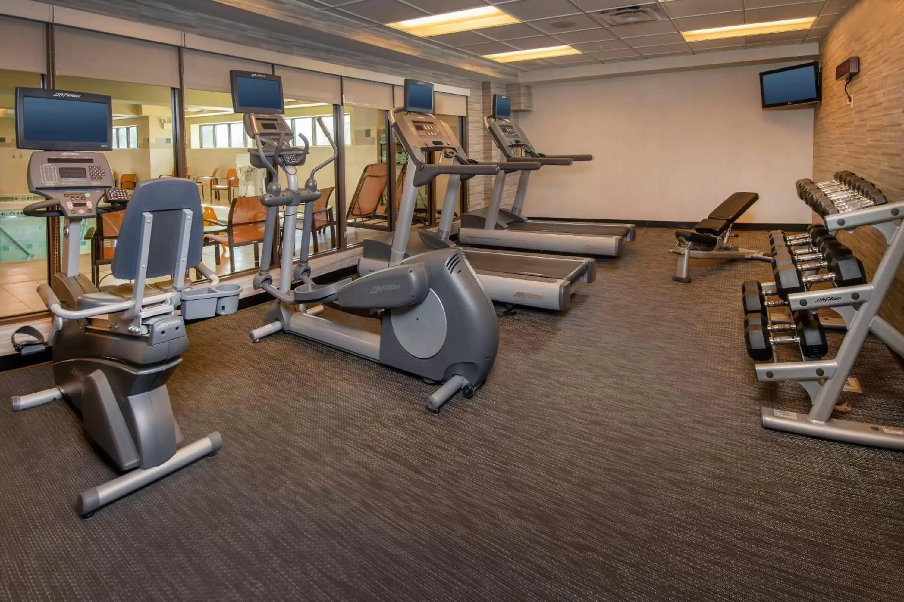 Fitness centre/facilities, Fitness Center/Facilities in Courtyard by Marriott Hagerstown
