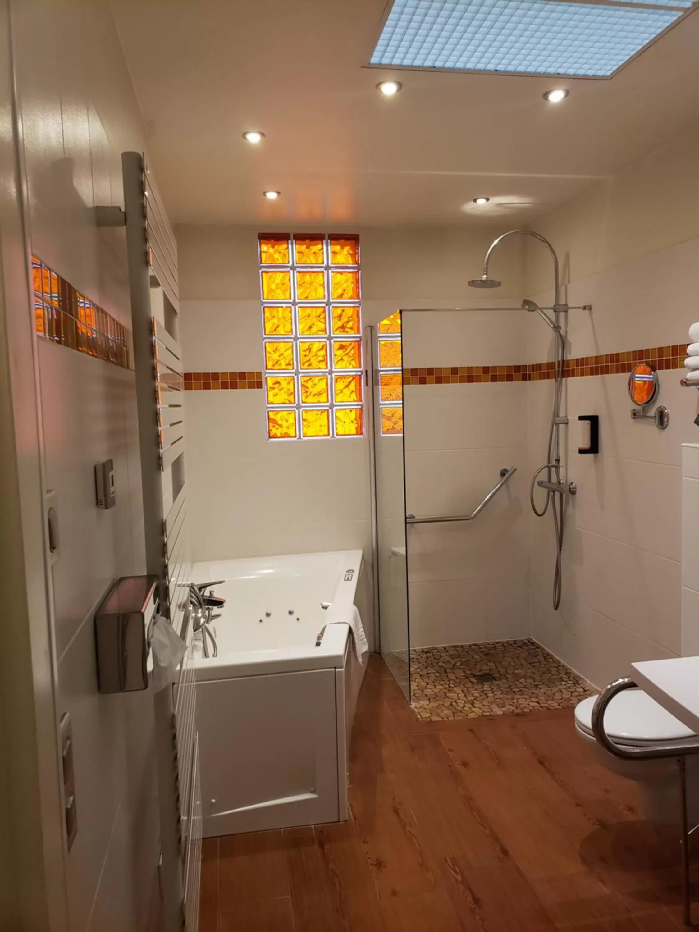 Bathroom in Kyriad Hotel Tours Centre