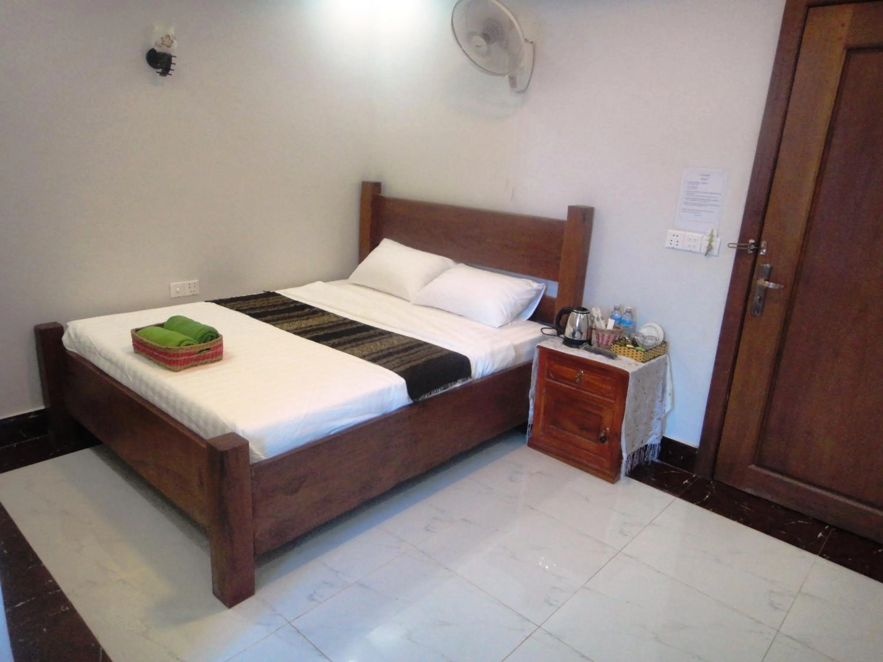 Bedroom, Bed in Marany Guesthouse