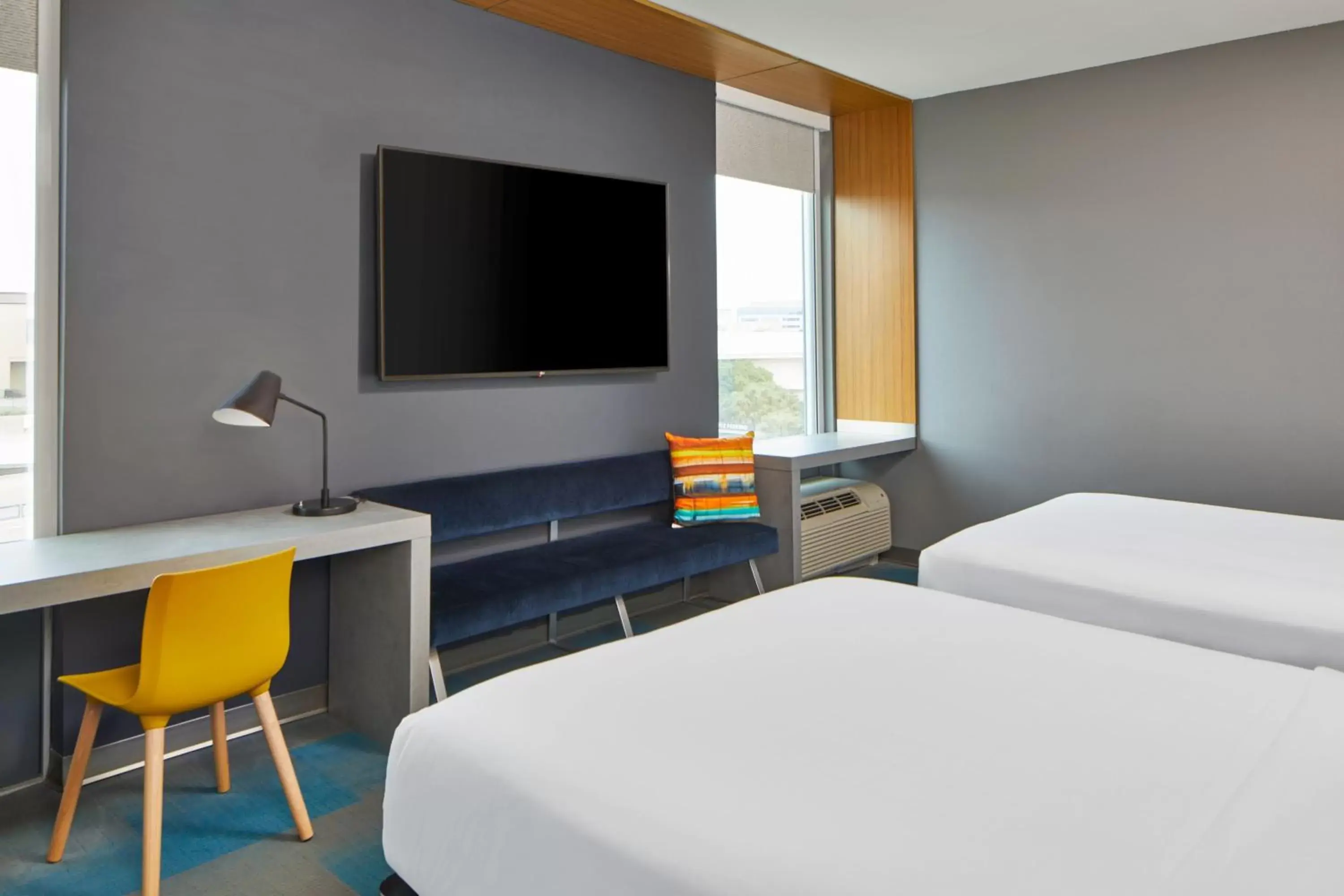 Photo of the whole room, Bed in Aloft Austin at The Domain
