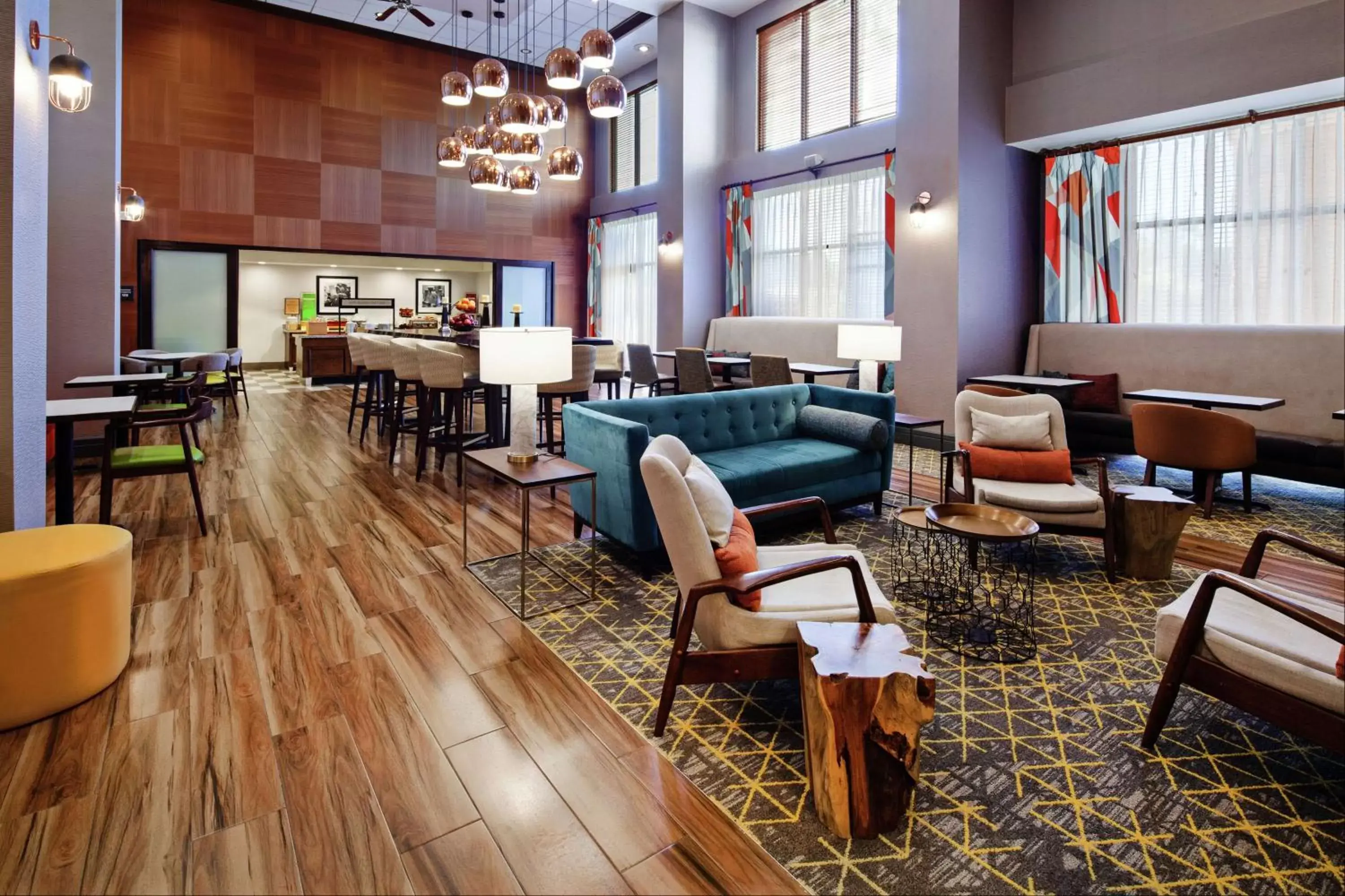 Lobby or reception, Lounge/Bar in Hampton Inn & Suites Chino Hills