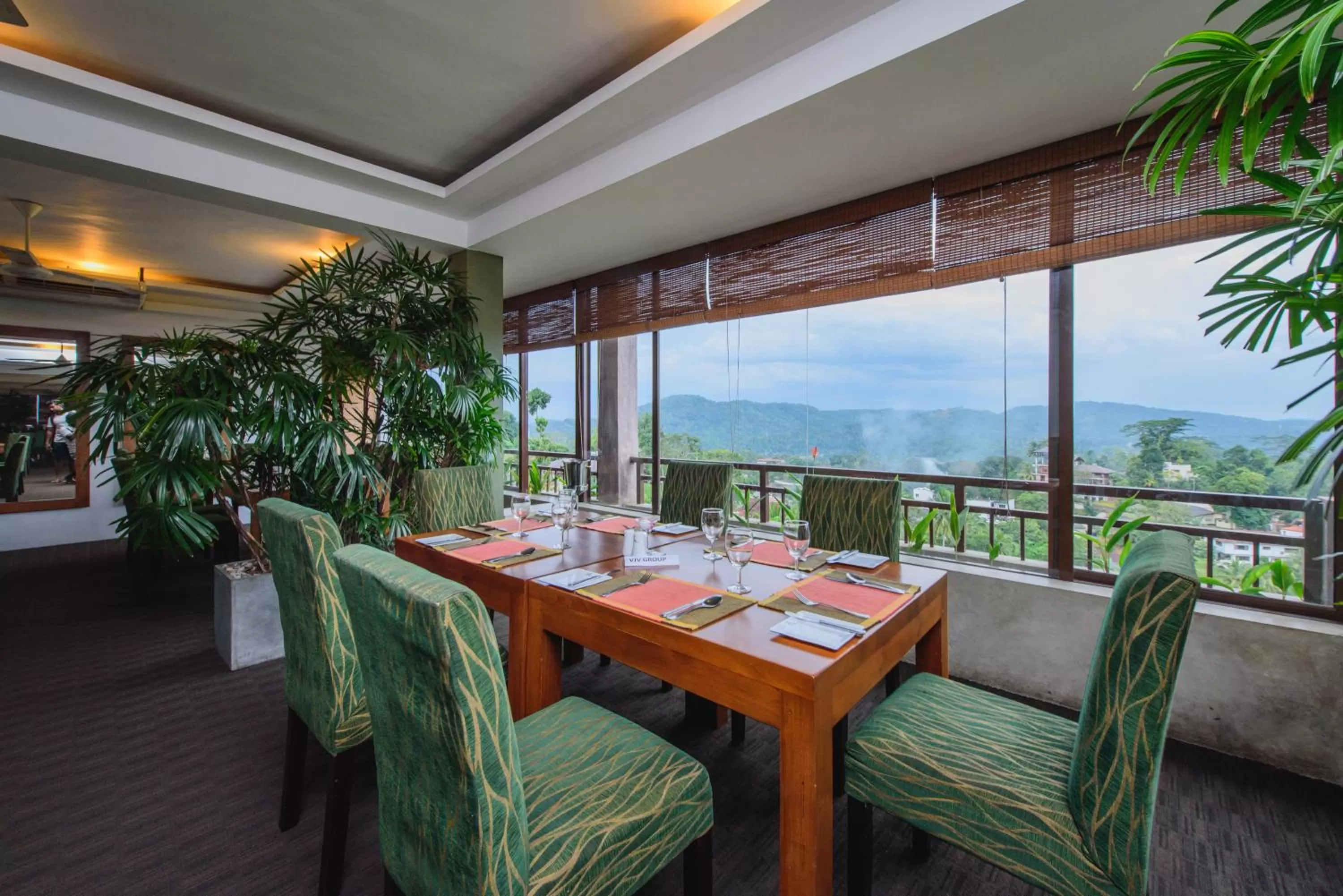 Restaurant/places to eat in Kandy The Tourmaline