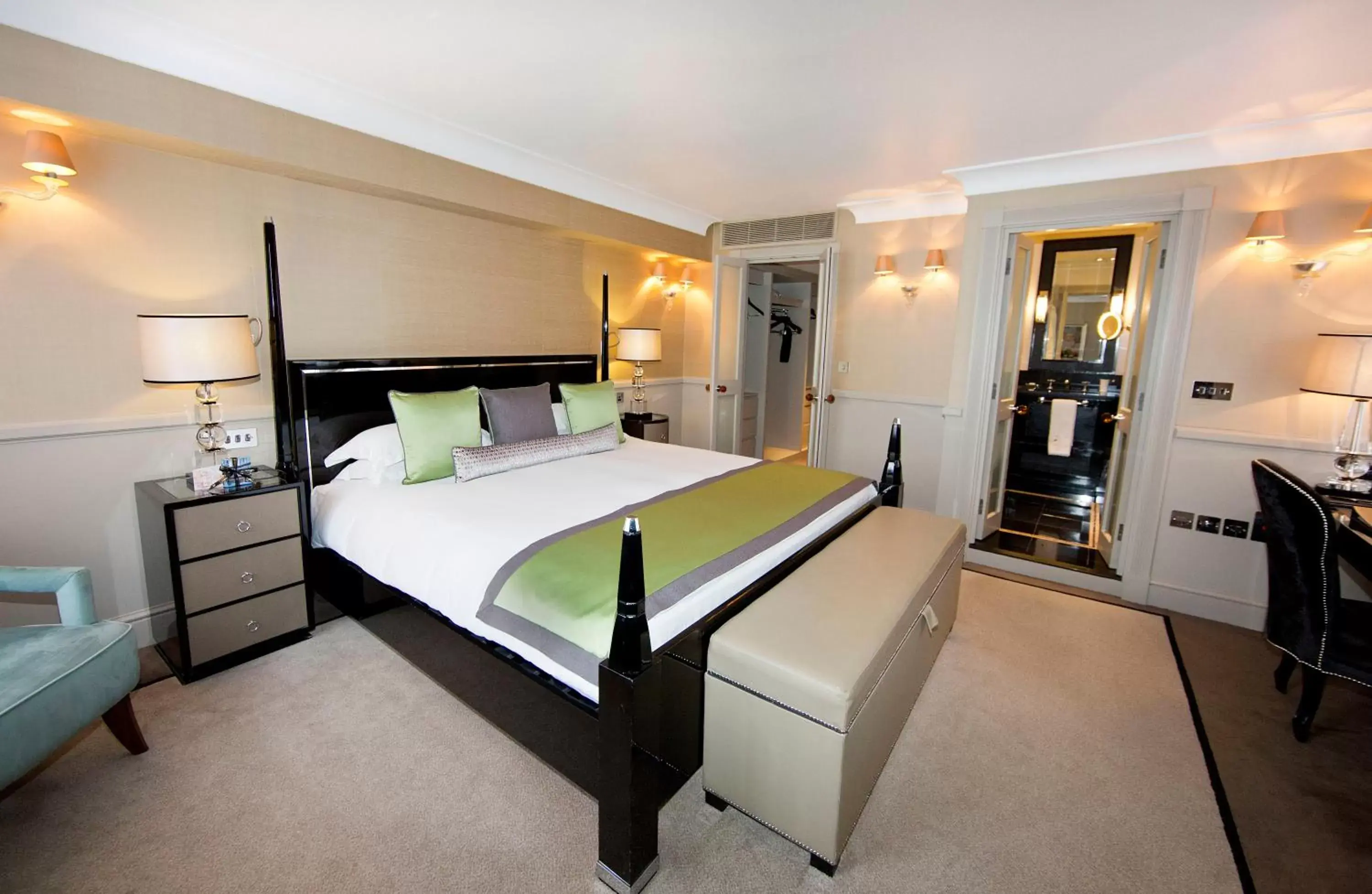 Bed in St James Hotel & Club Mayfair
