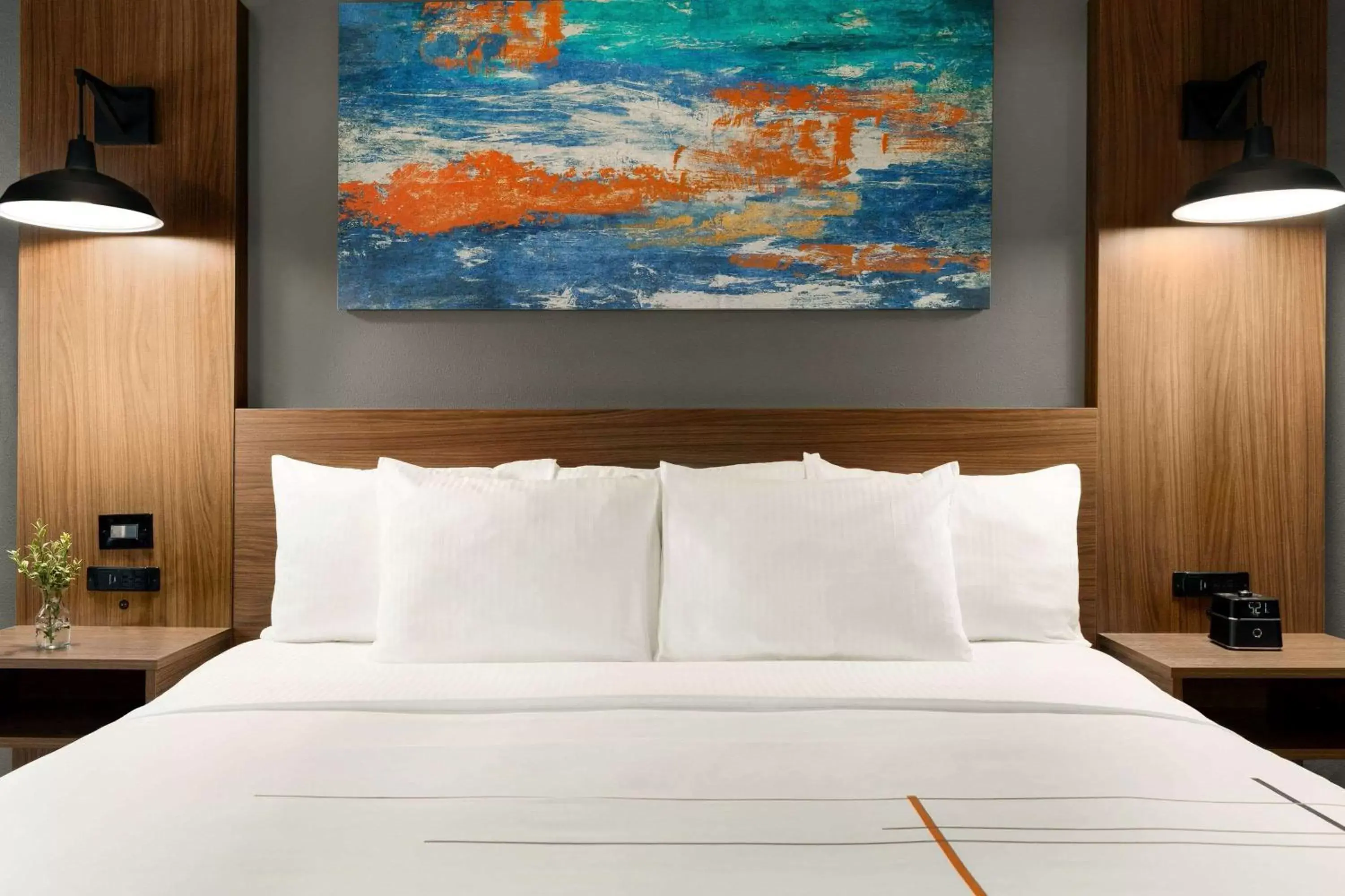 King Room - Non-Smoking in La Quinta by Wyndham Salem OR King Room - Non-Smoking in La Quinta by Wyndham Salem OR