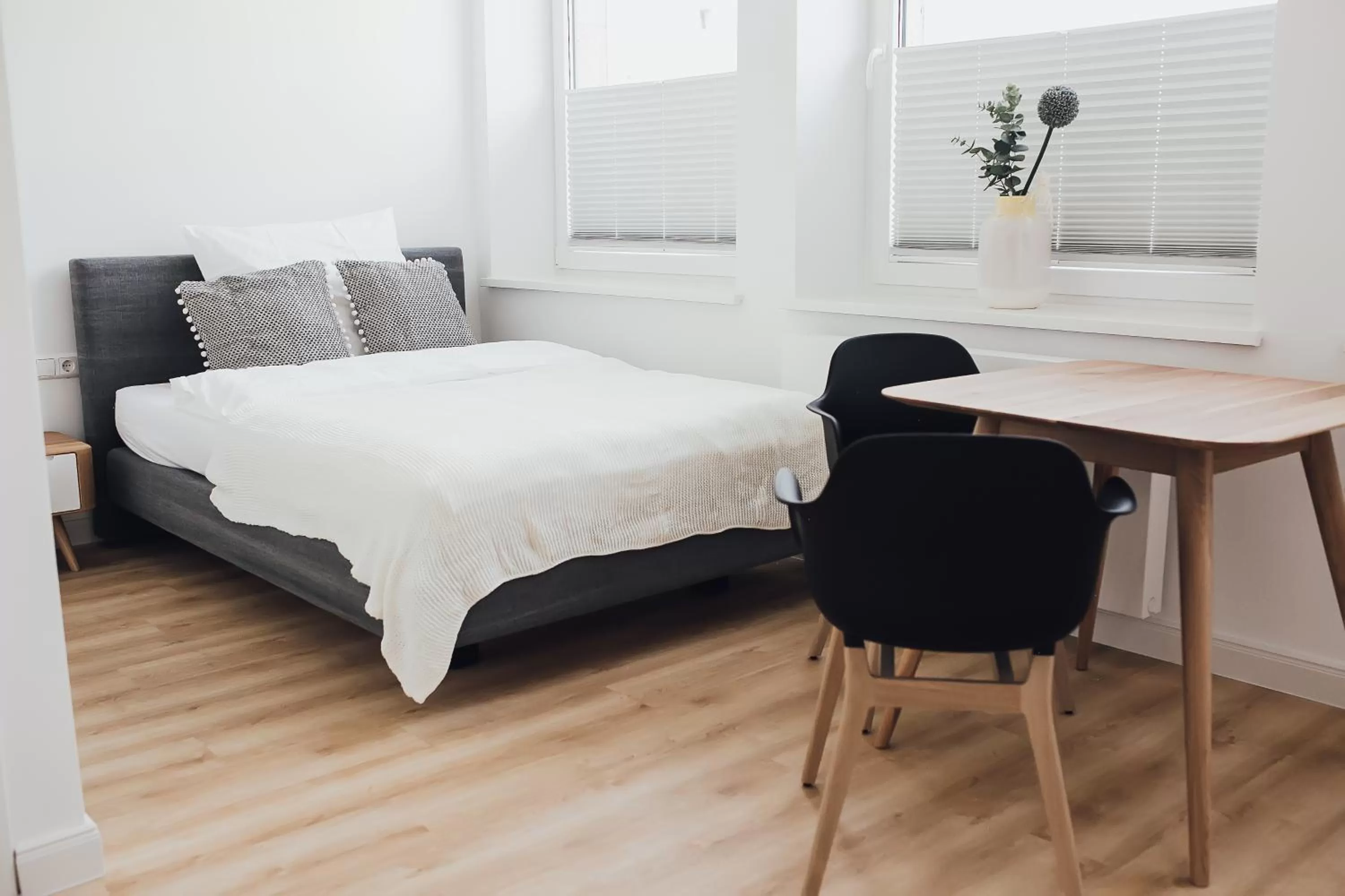 Bed in Louis & Louise Apartments & Rooms I Digital Check In