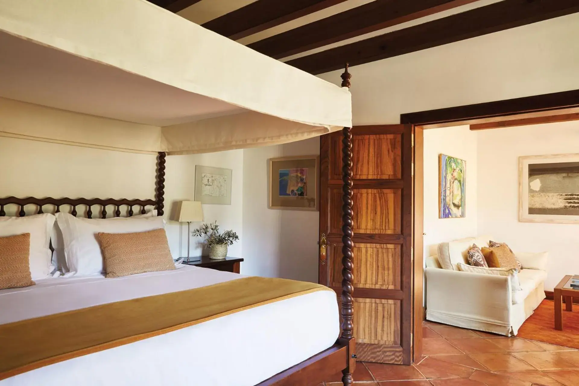 Bedroom, Bed in La Residencia, A Belmond Hotel, Mallorca