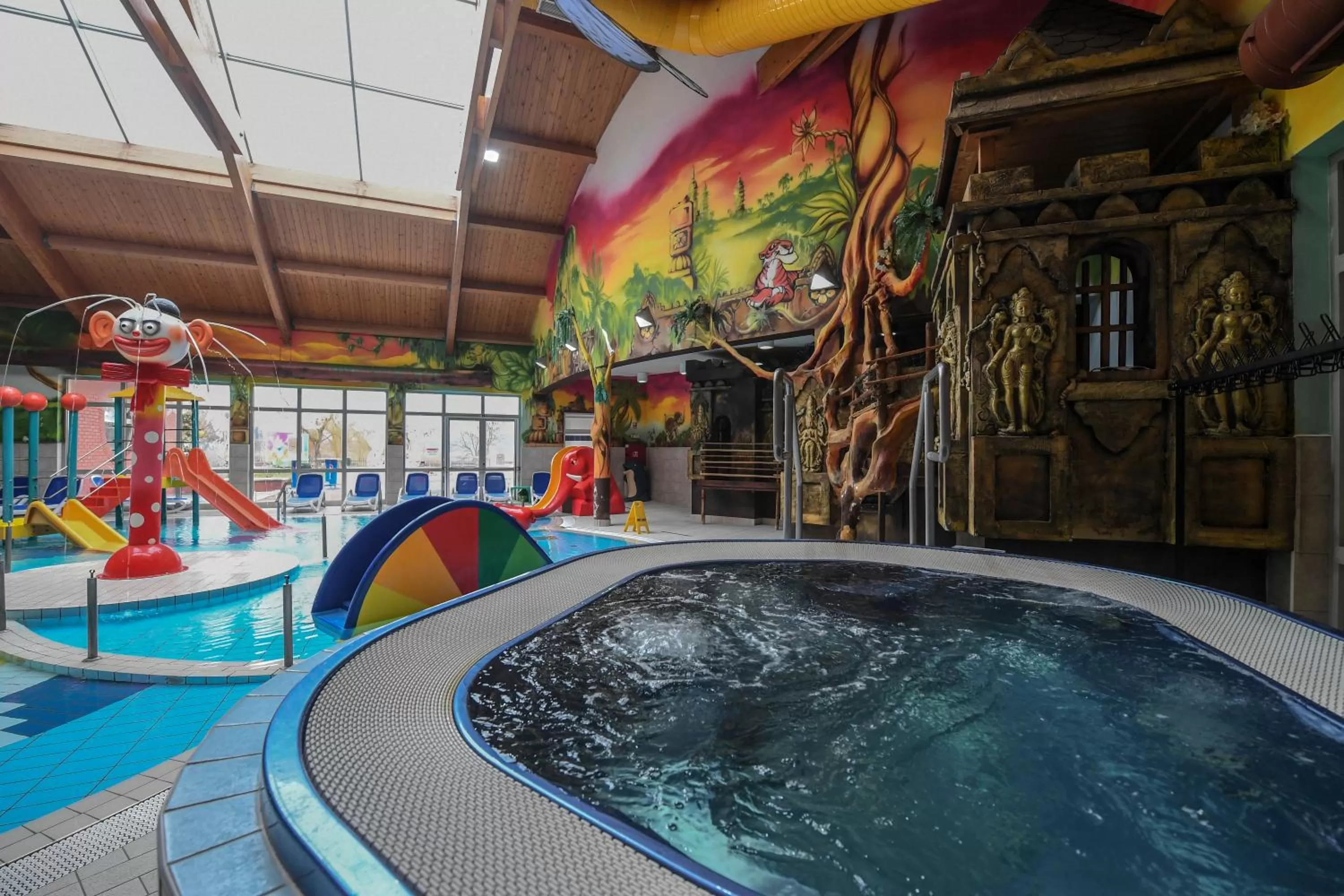 Hot Tub in Hunguest Hotel Sóstó