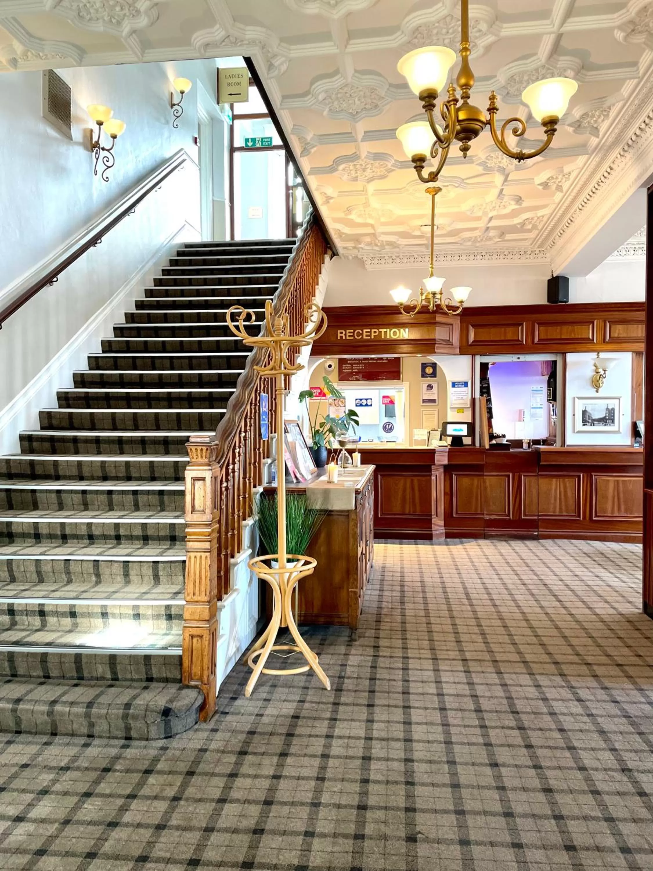 Lobby or reception in The Clarendon Hotel