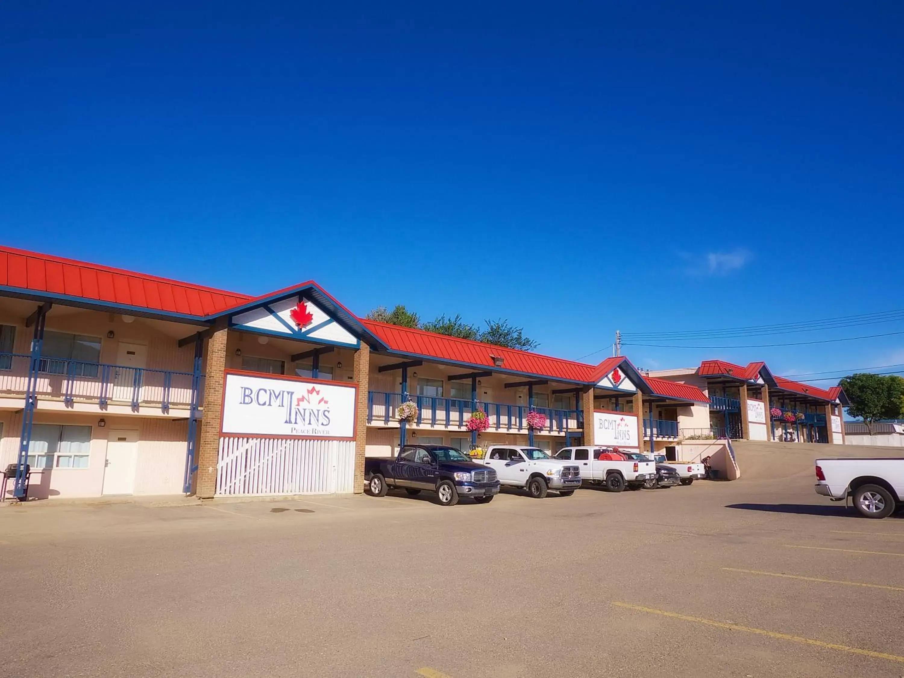 Property Building in BCMInns - Peace River