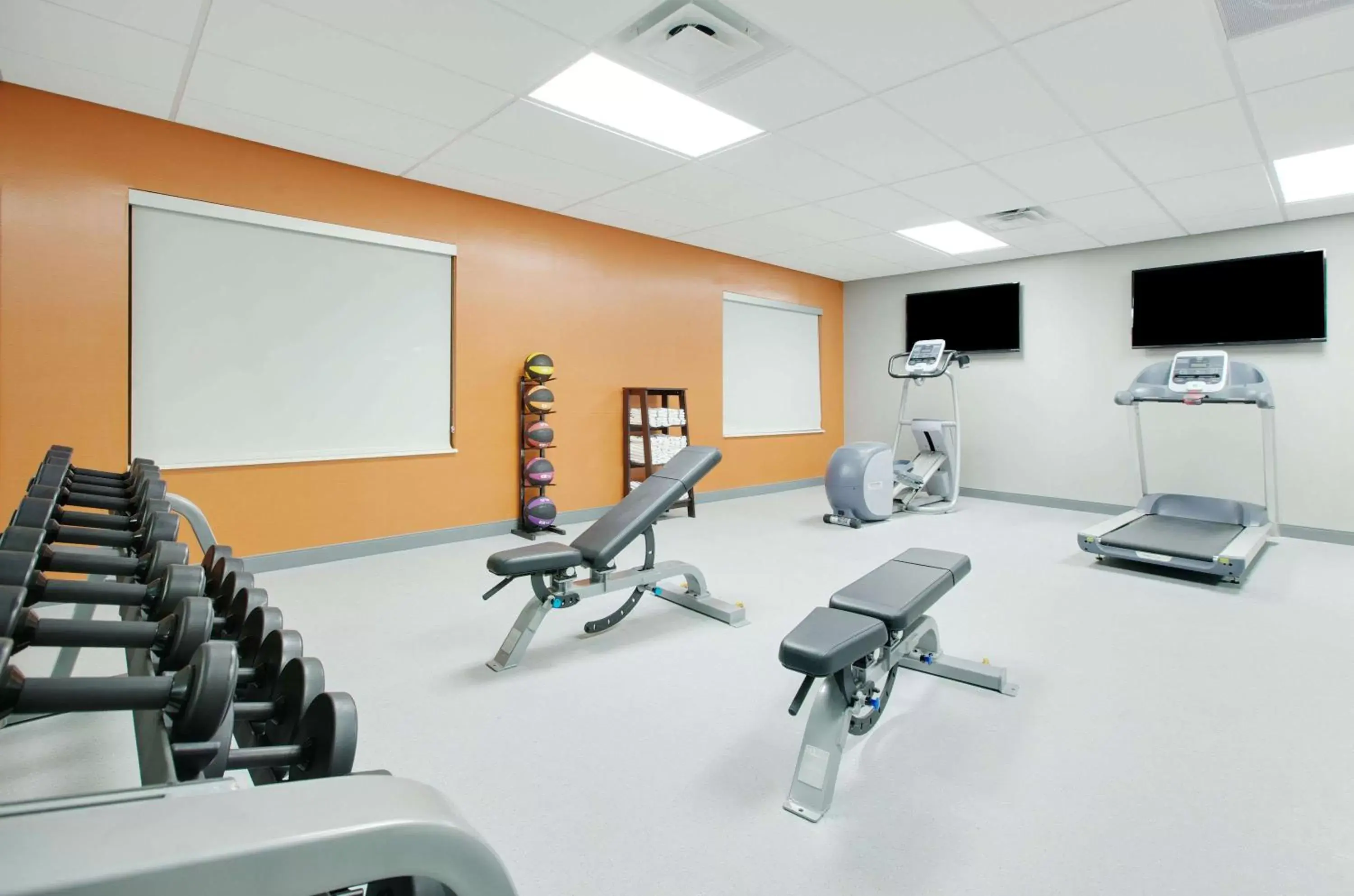 Fitness centre/facilities in Wingate by Wyndham San Angelo Fitness centre/facilities in Wingate by Wyndham San Angelo