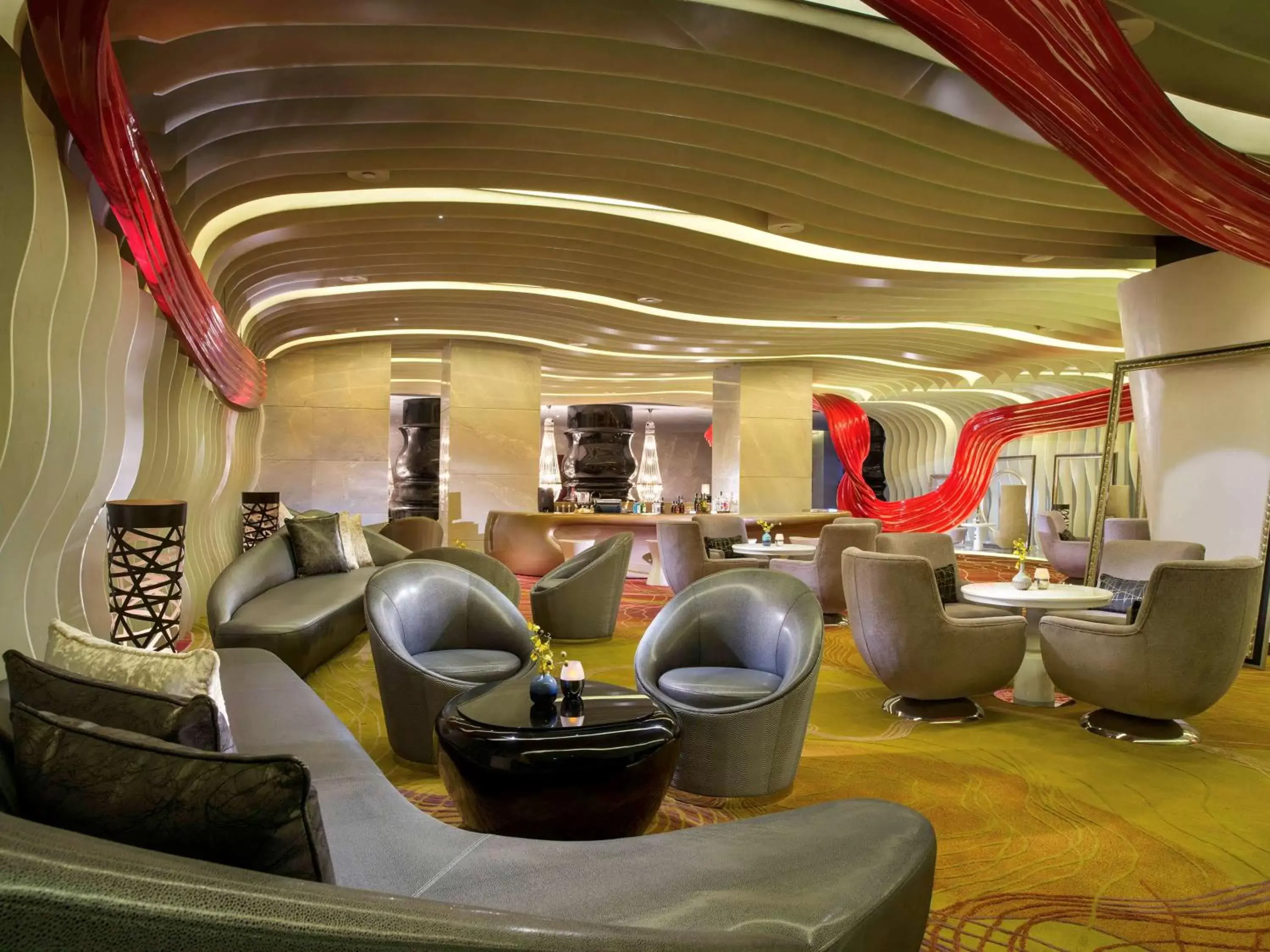 Lounge or bar in Sofitel Kunming