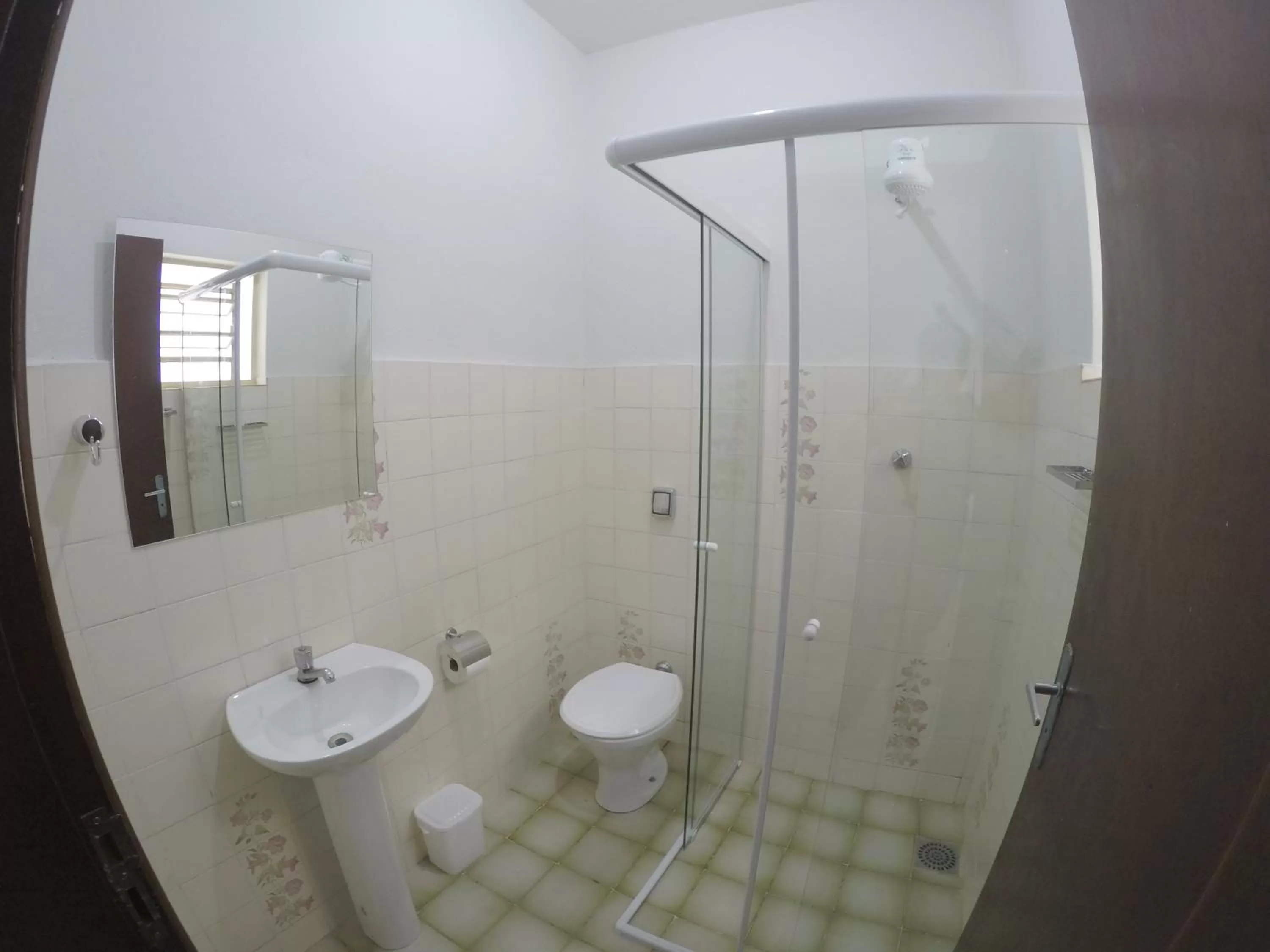 Bathroom in Quartos Delfim Moreira