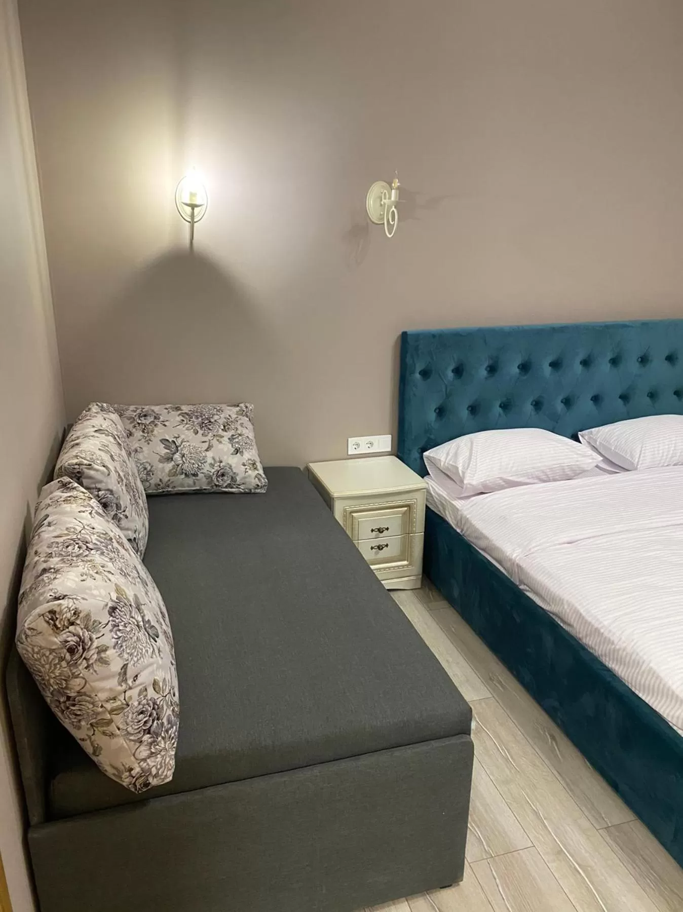 Bed in Heart Kyiv Apart-Hotel