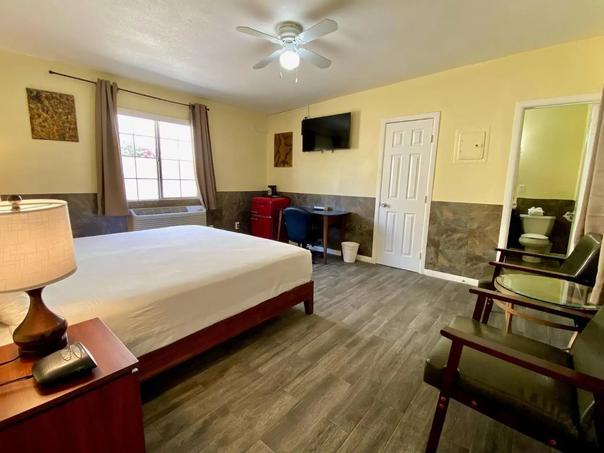Photo of the whole room in Europa Inn & Suites