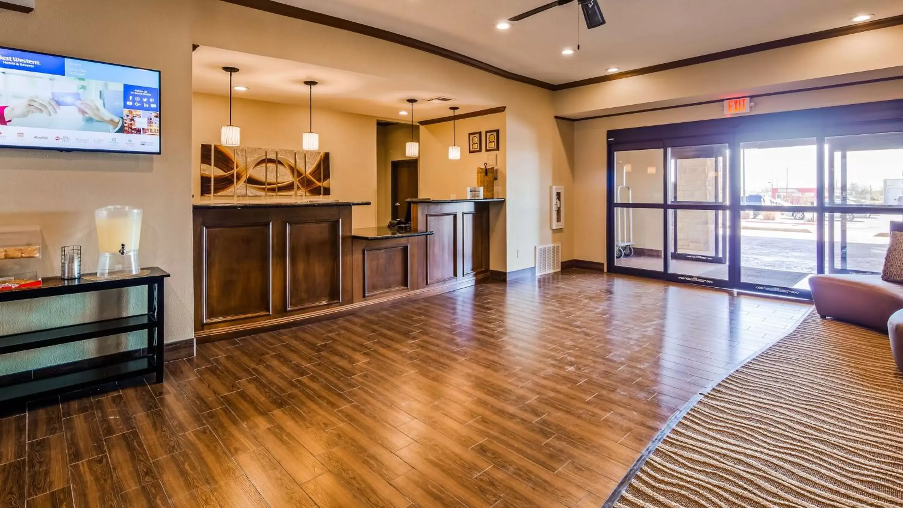 Lobby or reception in Best Western Plus Seminole Hotel & Suites Lobby or reception in Best Western Plus Seminole Hotel & Suites