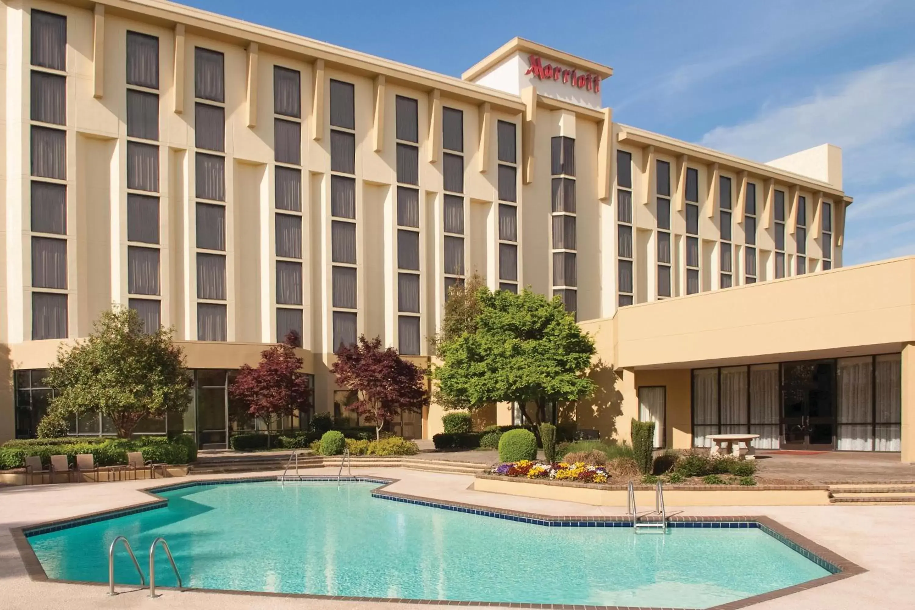 Swimming pool, Property Building in Greenville Marriott