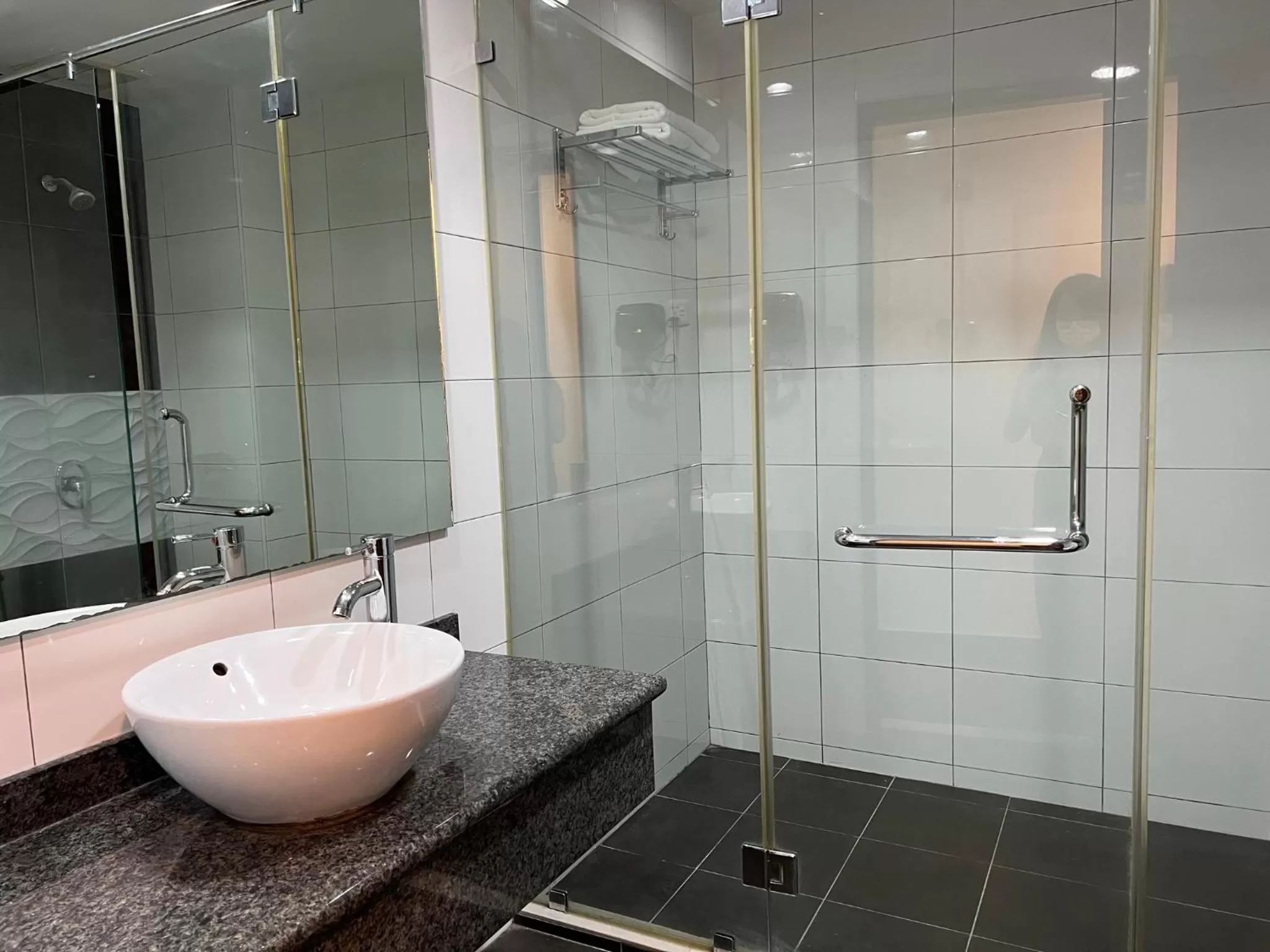 Bathroom in SSL Traders Hotel