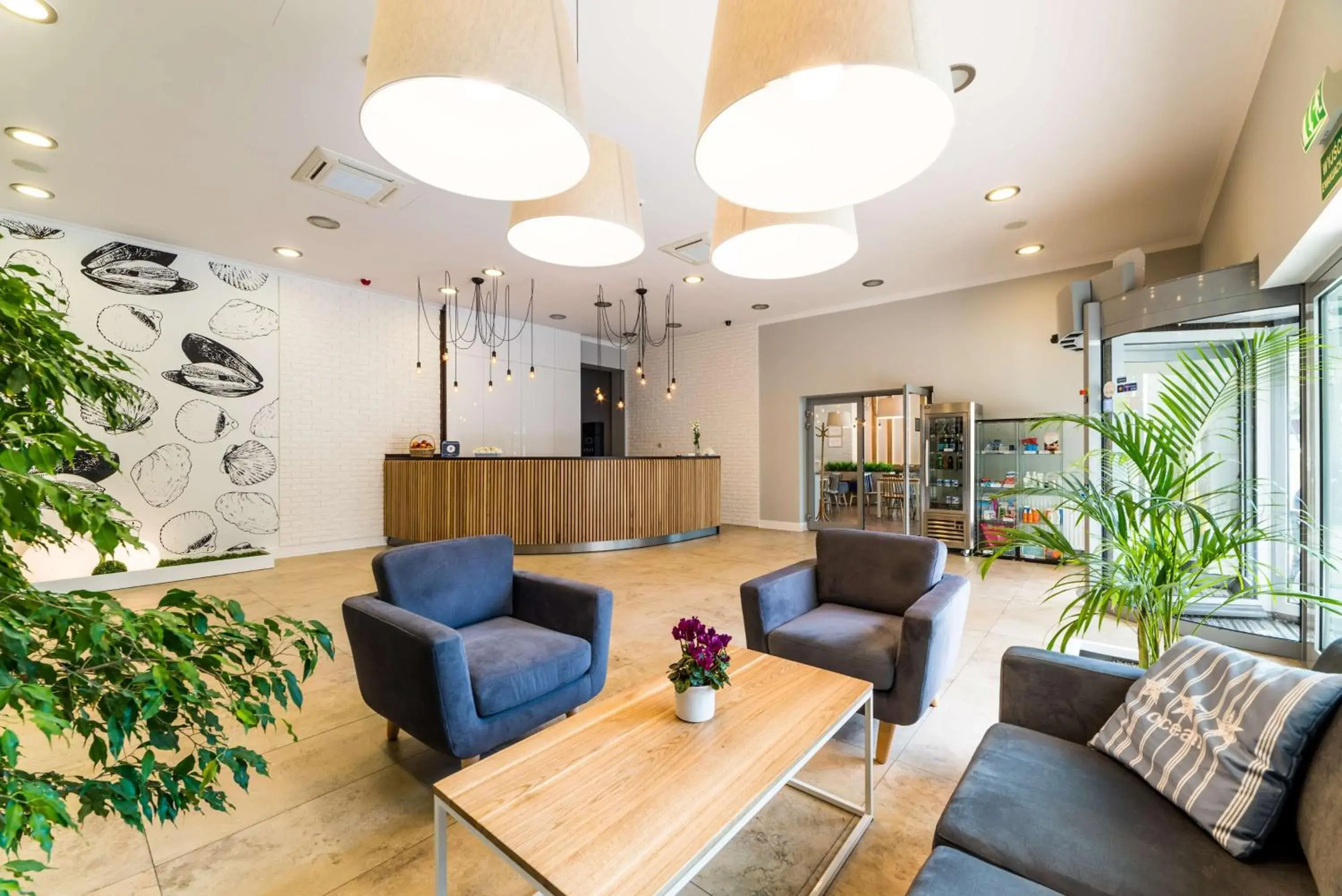 Lobby or reception, Seating Area in Best Western Hotel Jurata