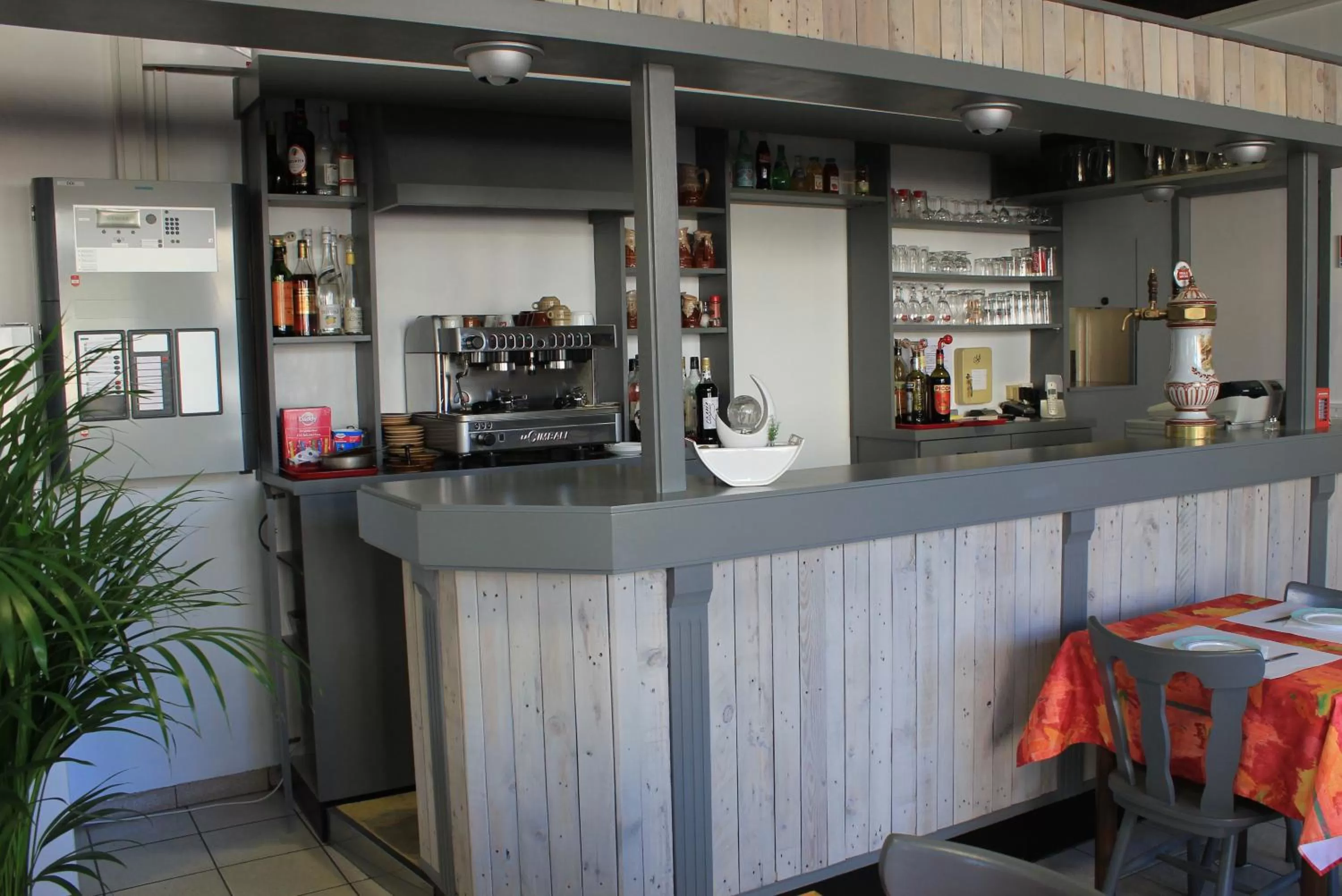 Lounge or bar in L Etoile d'Argent