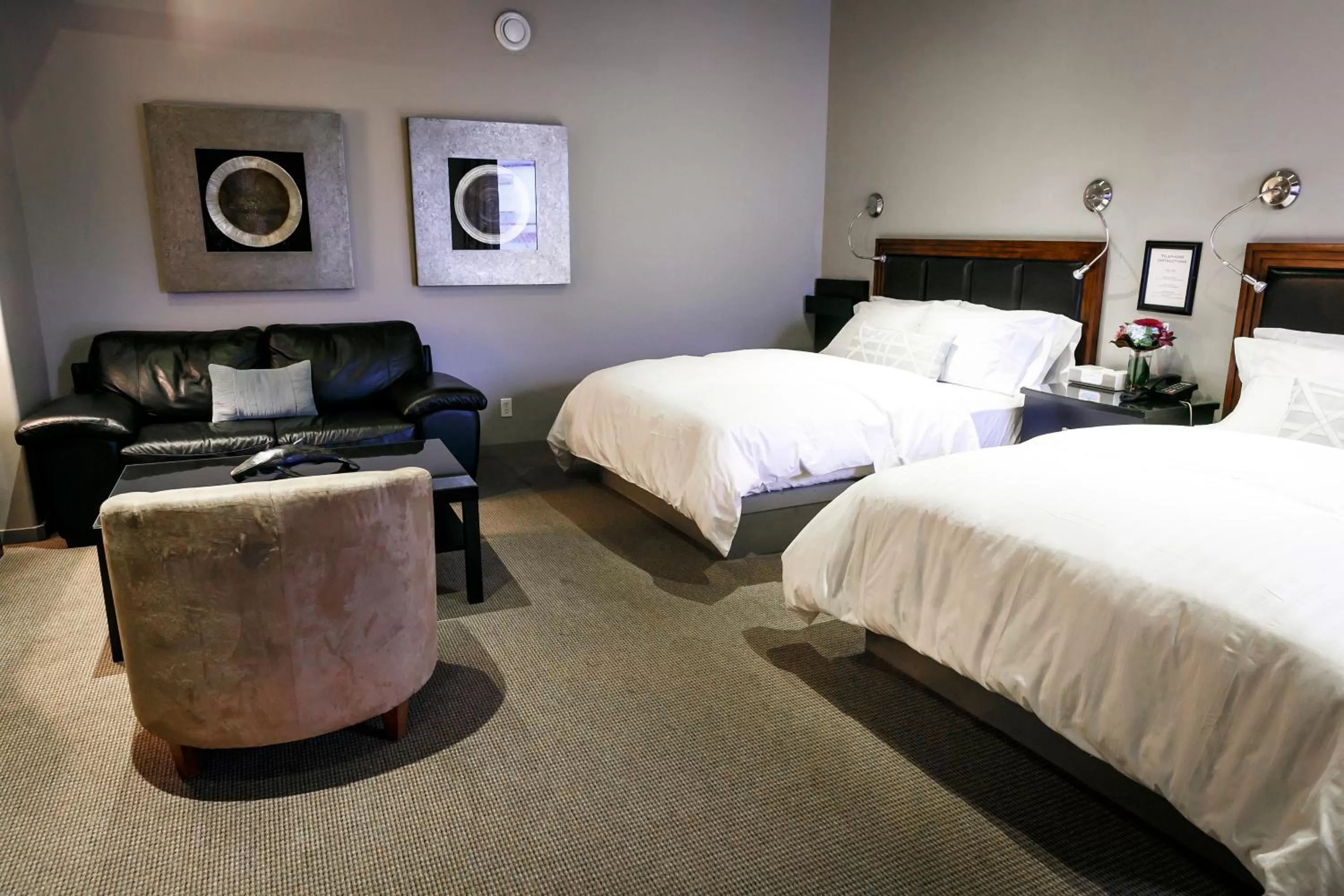 City view, Bed in Blue on Water