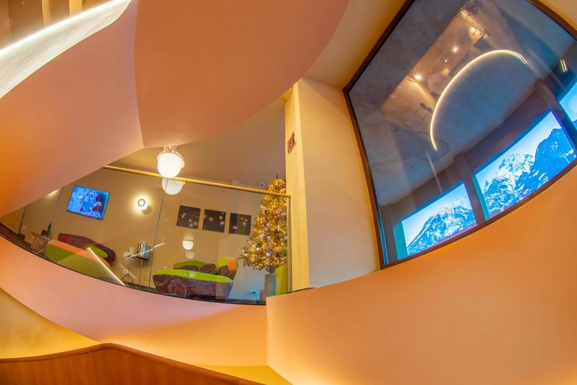 Lobby or reception in OMAMA Hotel