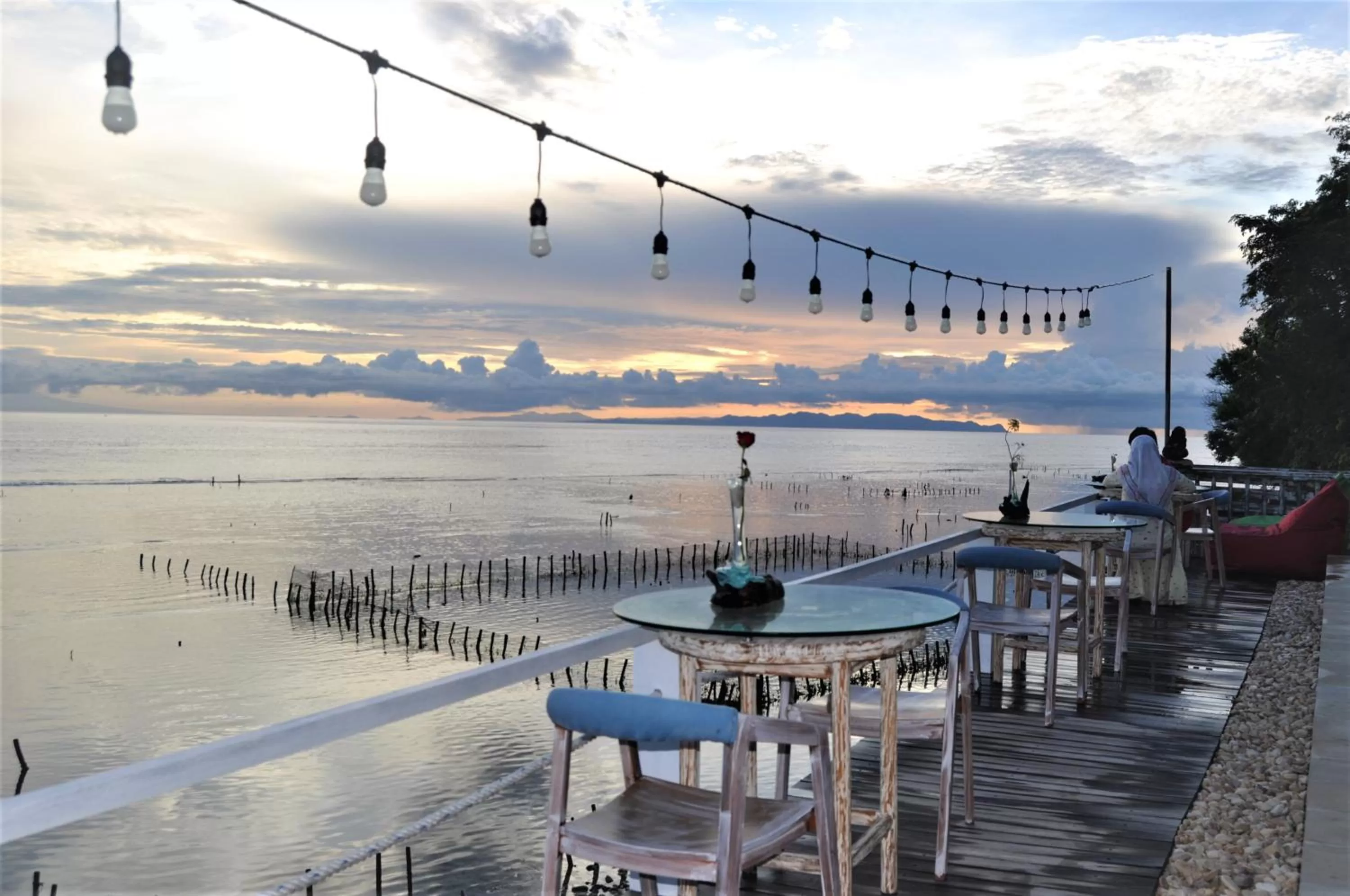 Restaurant/places to eat in SUITE OCEAN BLUE