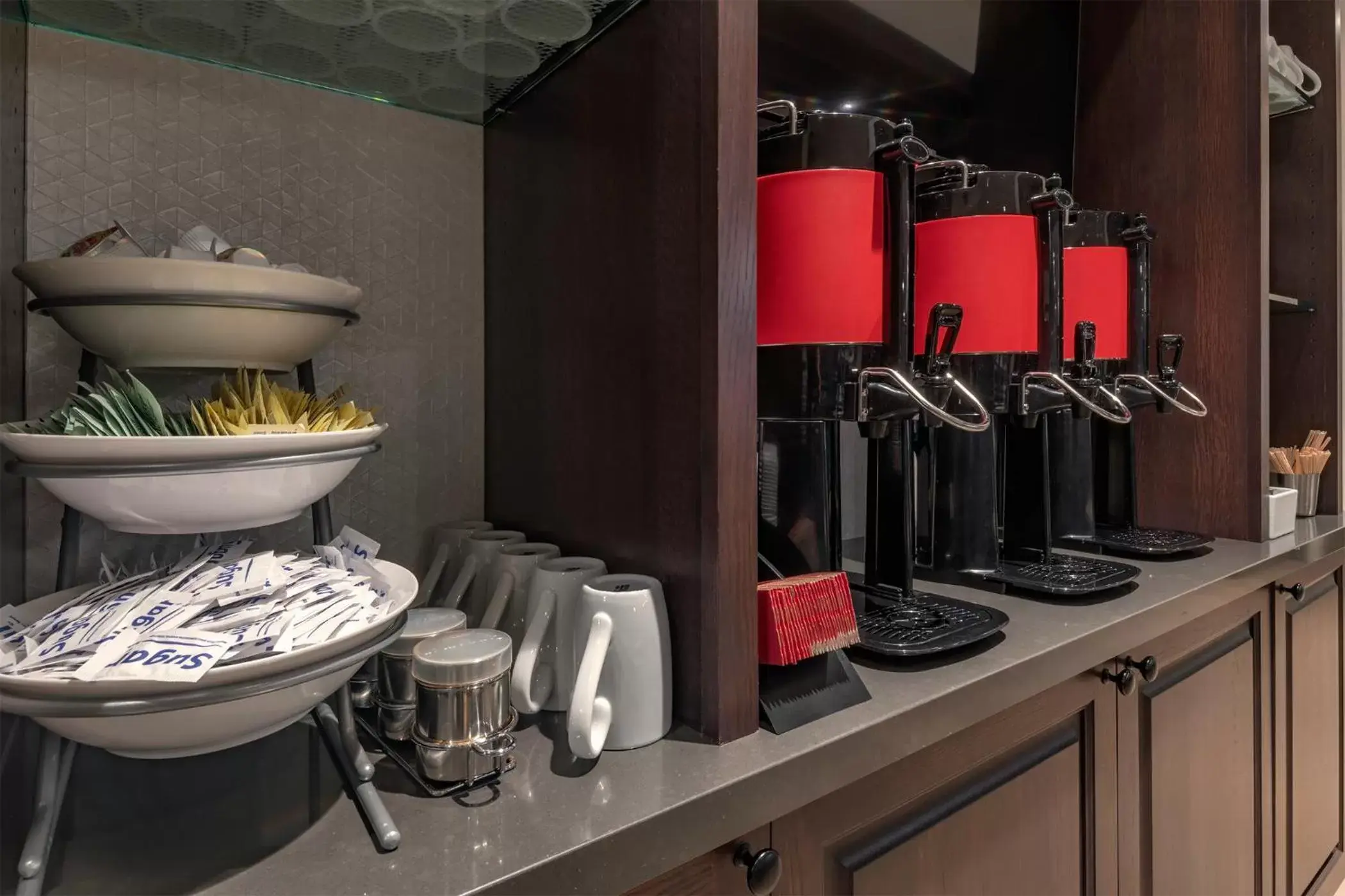 Coffee/tea facilities in Hyatt Place Provo