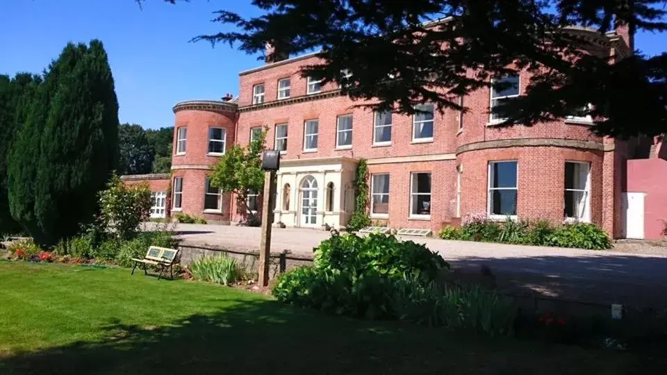 Property Building in Longworth Hall Hotel