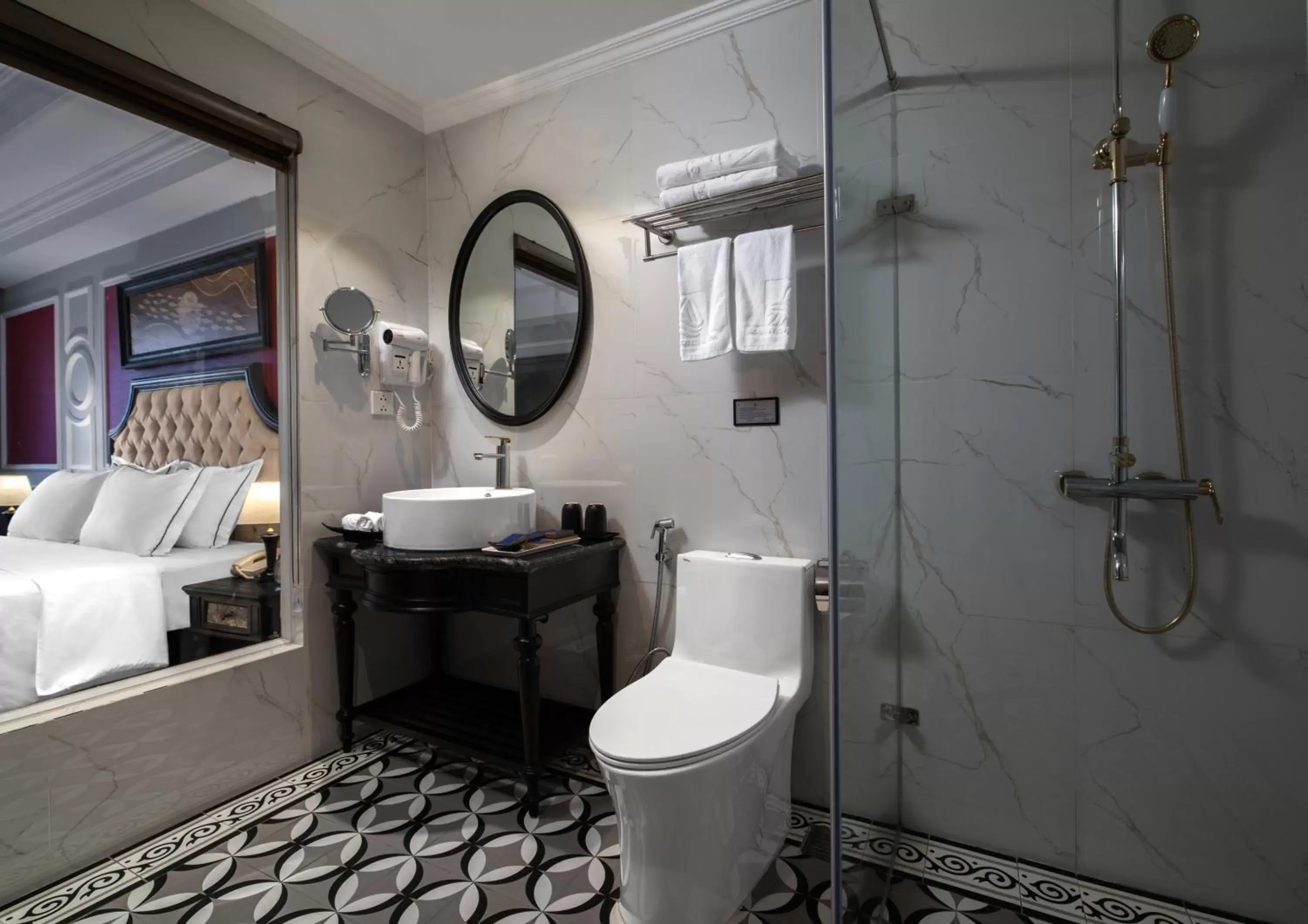 Shower, Bathroom in Acoustic Hotel & Spa